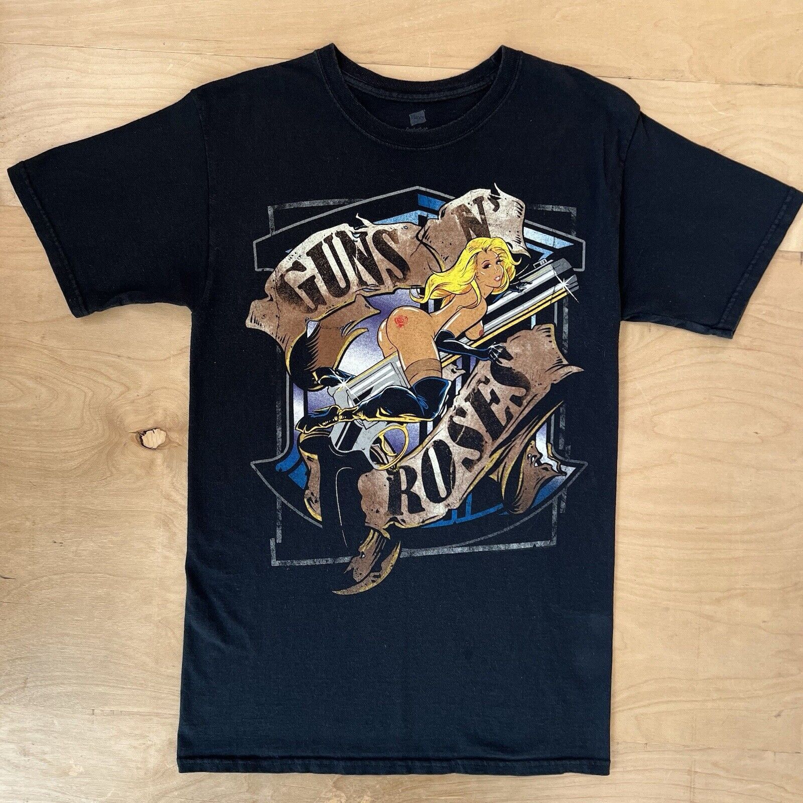 Vintage Guns N Roses Tour Shirt Small Black North America Music Size US S / EU 44-46 / 1 - 2 Thumbnail