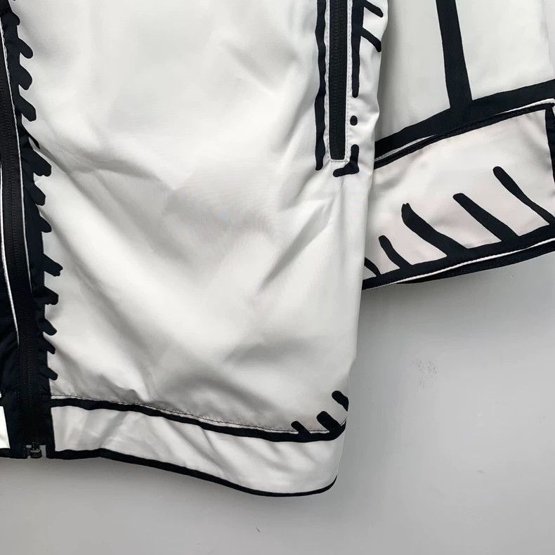 Fendi Fendi White Graffiti Hooded Zip Jacket Size US M / EU 48-50 / 2 - 5 Thumbnail