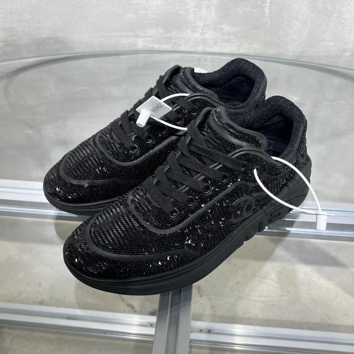 Chanel Chanel Classic Double C Sequin Black Sneakers 38.5 Size US 7.5 / IT 37.5 - 2 Thumbnail