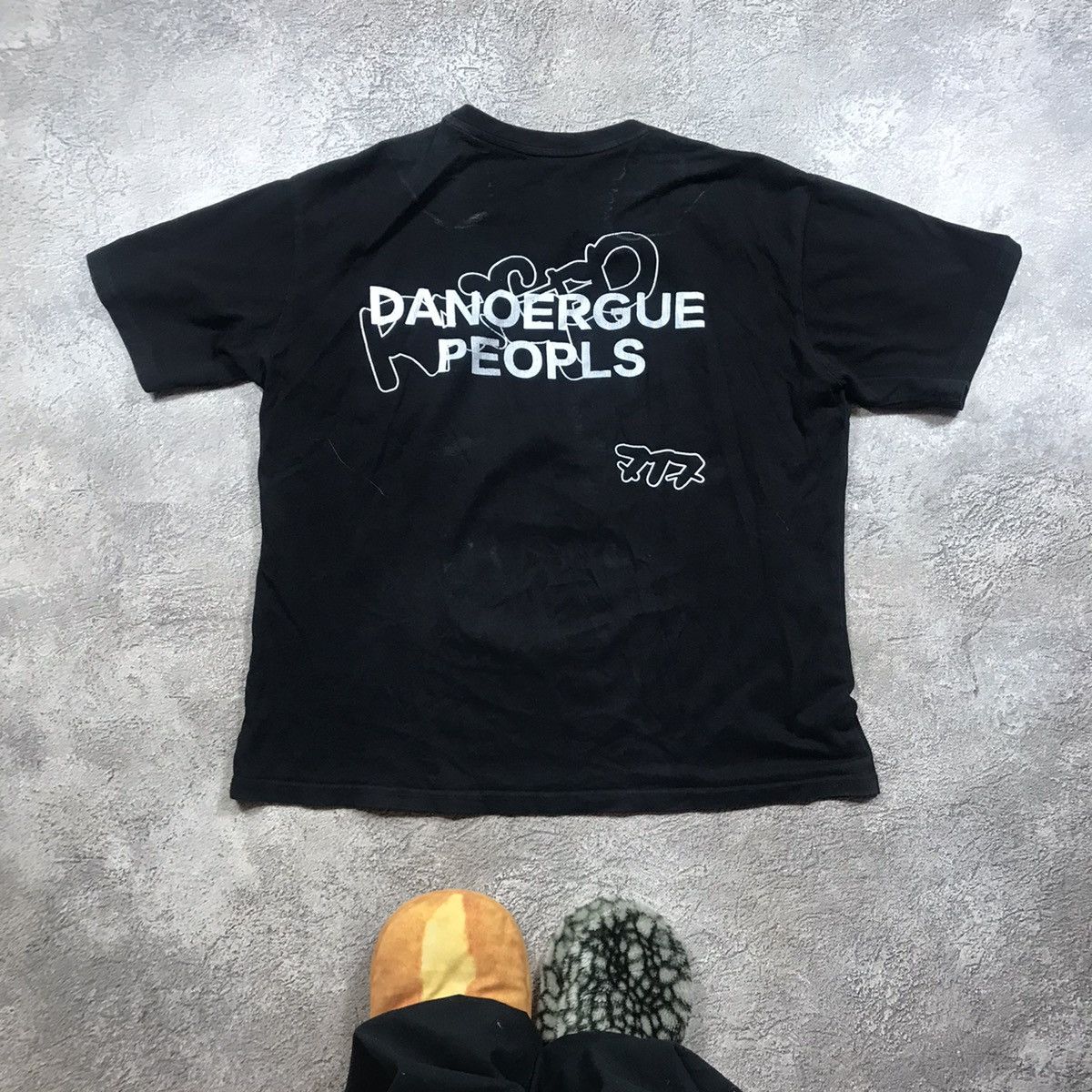 Vintage Vintage 90s Sun Faded Graphic Tee Y2K Streetwear Tapered L Size US L / EU 52-54 / 3 - 5 Thumbnail