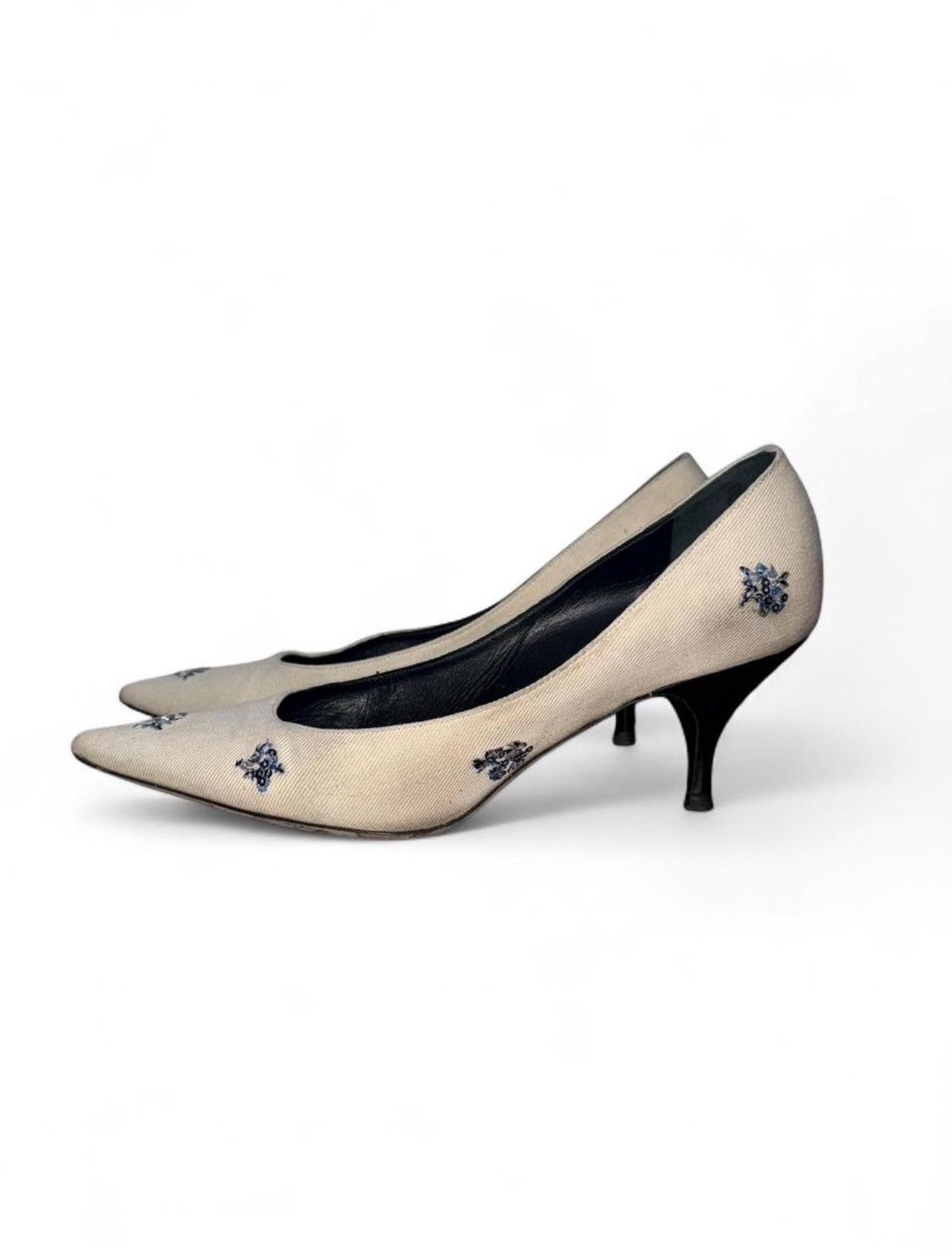 Nina Ricci Nina Ricci kitten heel Canvas denim pumps with floral sequin Size US 9.5 / IT 39.5 - 4 Thumbnail