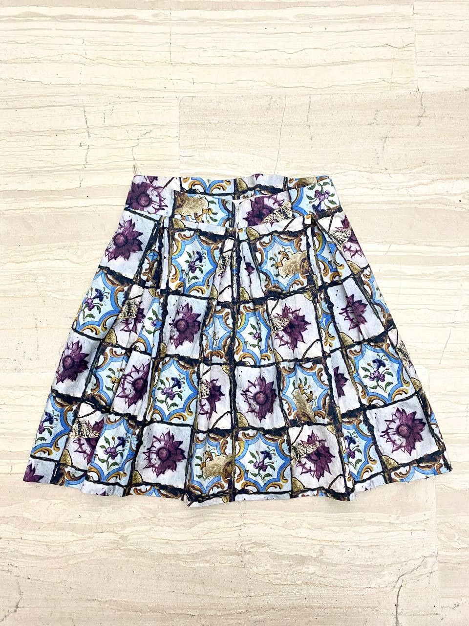 Prada Prada Floral Art Baroque Print Runway Mini Skirt Vintage Y2K Size 30" / US 8 / IT 44 - 6 Thumbnail
