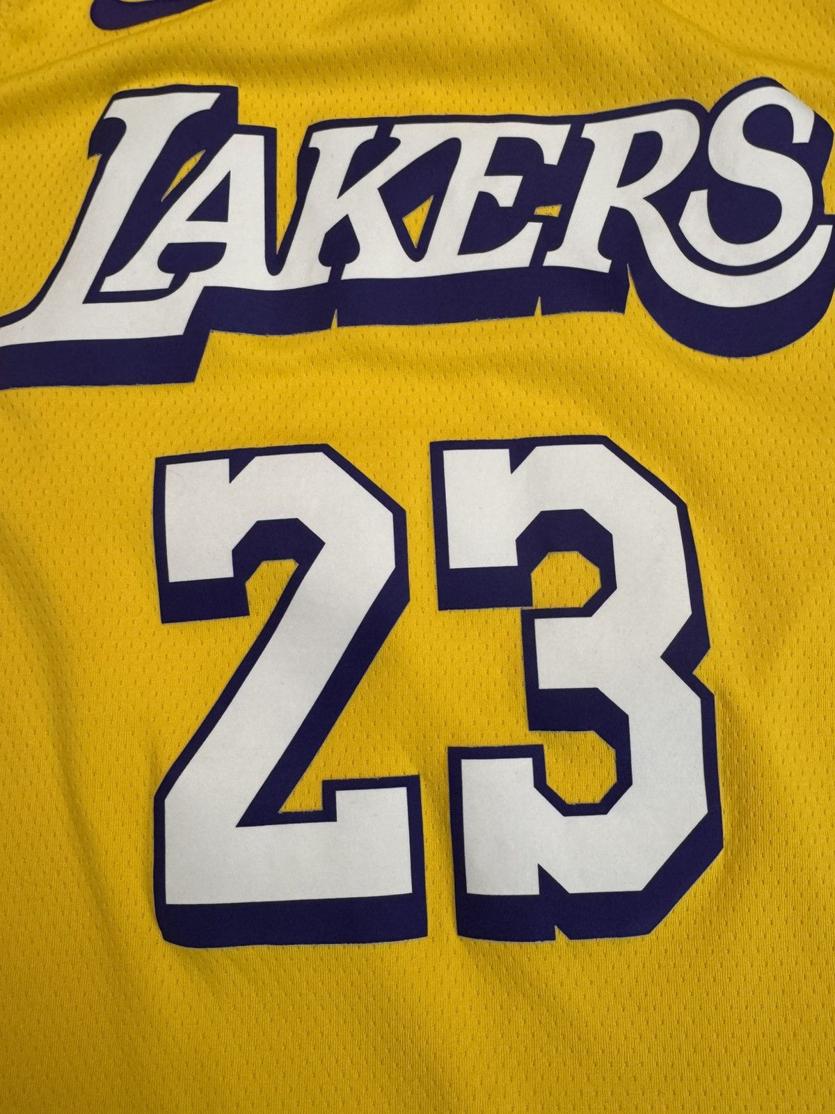 Nike LeBron James #23 Los Angeles Lakers NBA City Edition Jersey Size US XXL / EU 58 / 5 - 3 Thumbnail