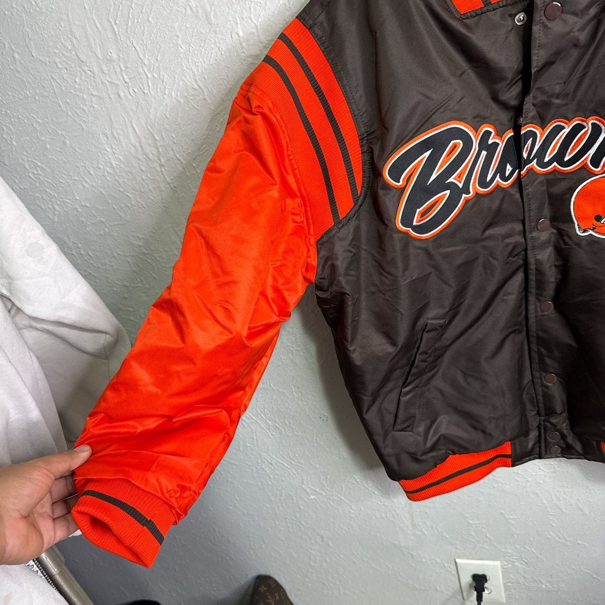 NFL Cleveland browns ultra game nfl bomber varsity jacket size M Size US M / EU 48-50 / 2 - 3 Thumbnail