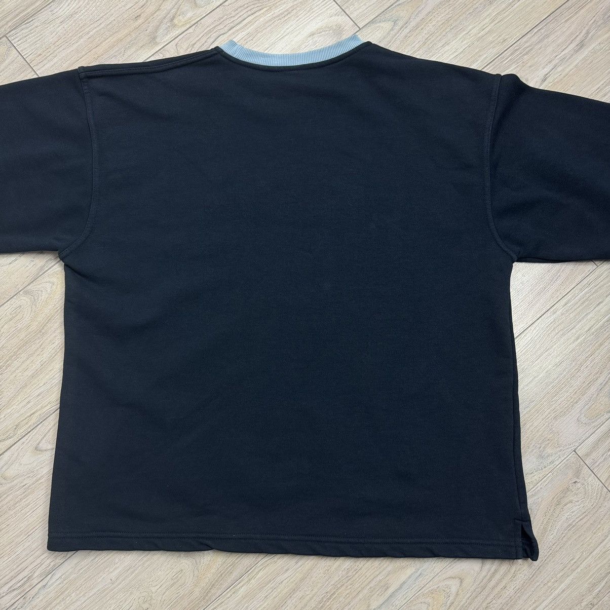 Fila Vintage Y2K Fila Boxy Big Center Logo Crewneck Sweatshirt Size US L / EU 52-54 / 3 - 9 Thumbnail