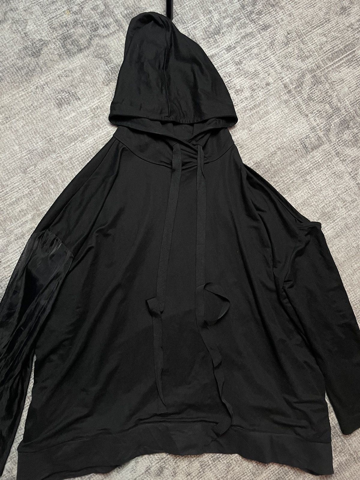 Ann Demeulemeester Ann Demeulemeester Black Tony Cold Shoulder Hoodie Size US M / EU 48-50 / 2 - 6 Thumbnail