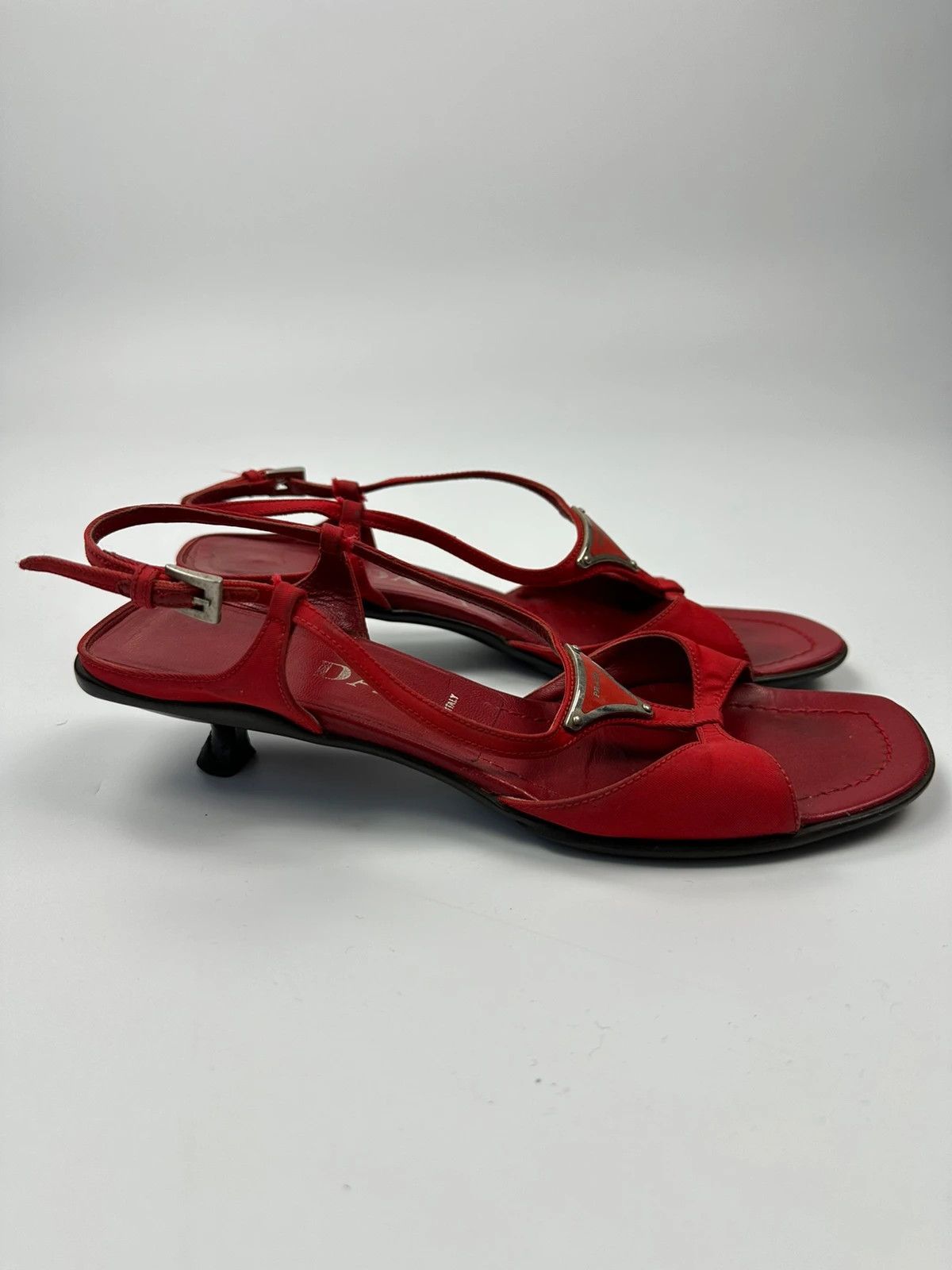 Prada Prada Milano SS2000 Red SlingBack Pumps Heels Size US 6 / IT 36 - 5 Thumbnail