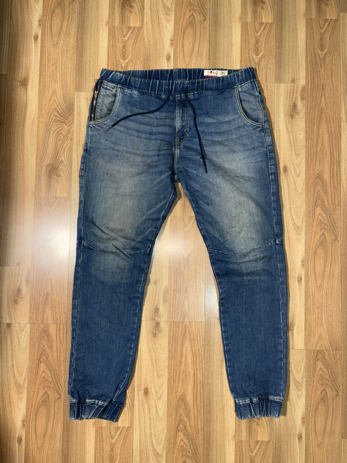 Ed Hardy Ed Hardy "Punk's Not Dead" Denim Joggers Tattoo Print Lining Size US 34 / EU 50 - 1 Thumbnail