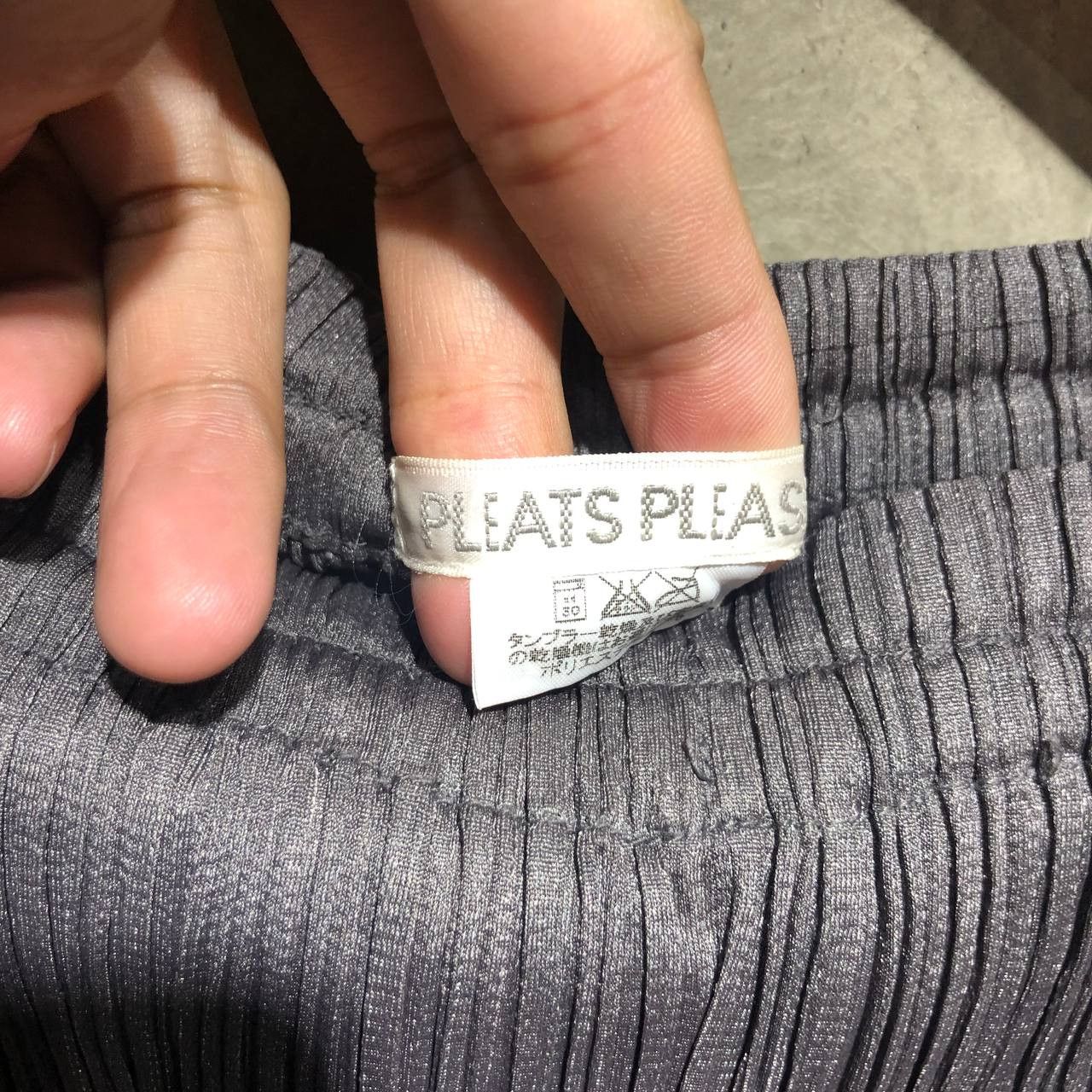 Pleats Please Issey Miyake Issey Miyake Pleats Please Pleated Pants Size US 28 / EU 44 - 9 Thumbnail