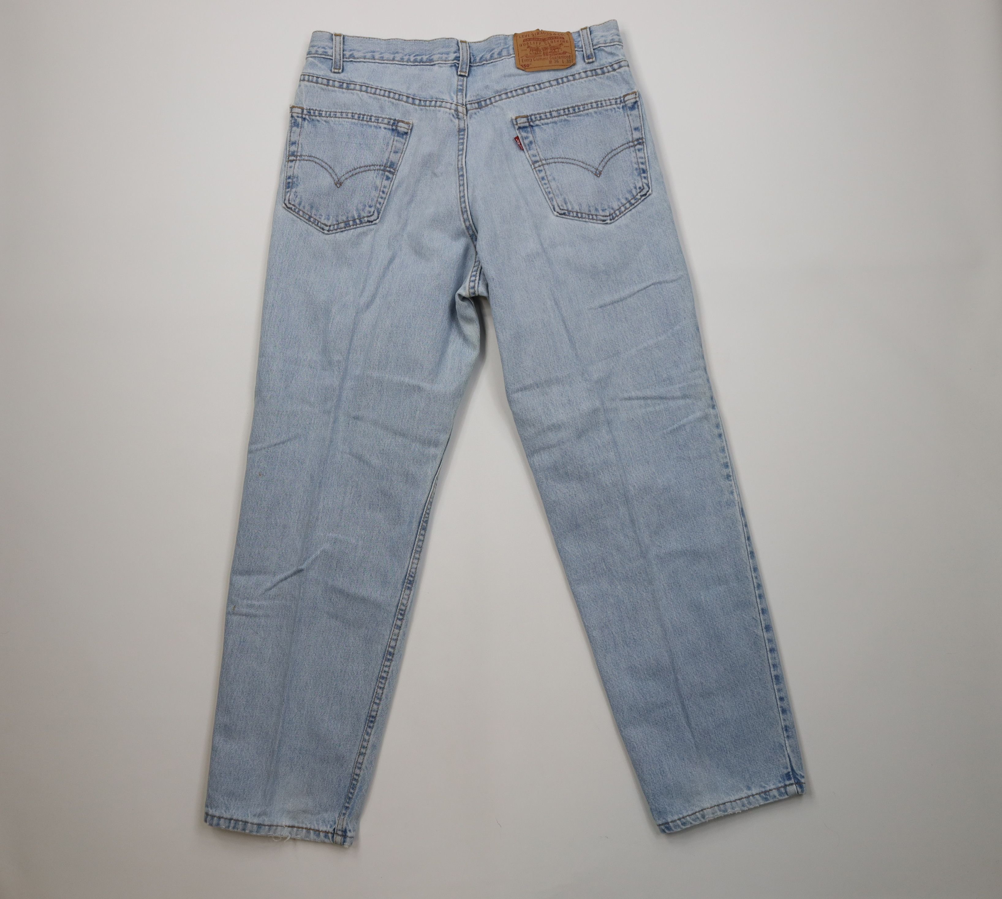 Levi's Vintage 90s Levis 550 Relaxed Fit Denim Jeans Blue USA Size US 36 / EU 52 - 11 Thumbnail