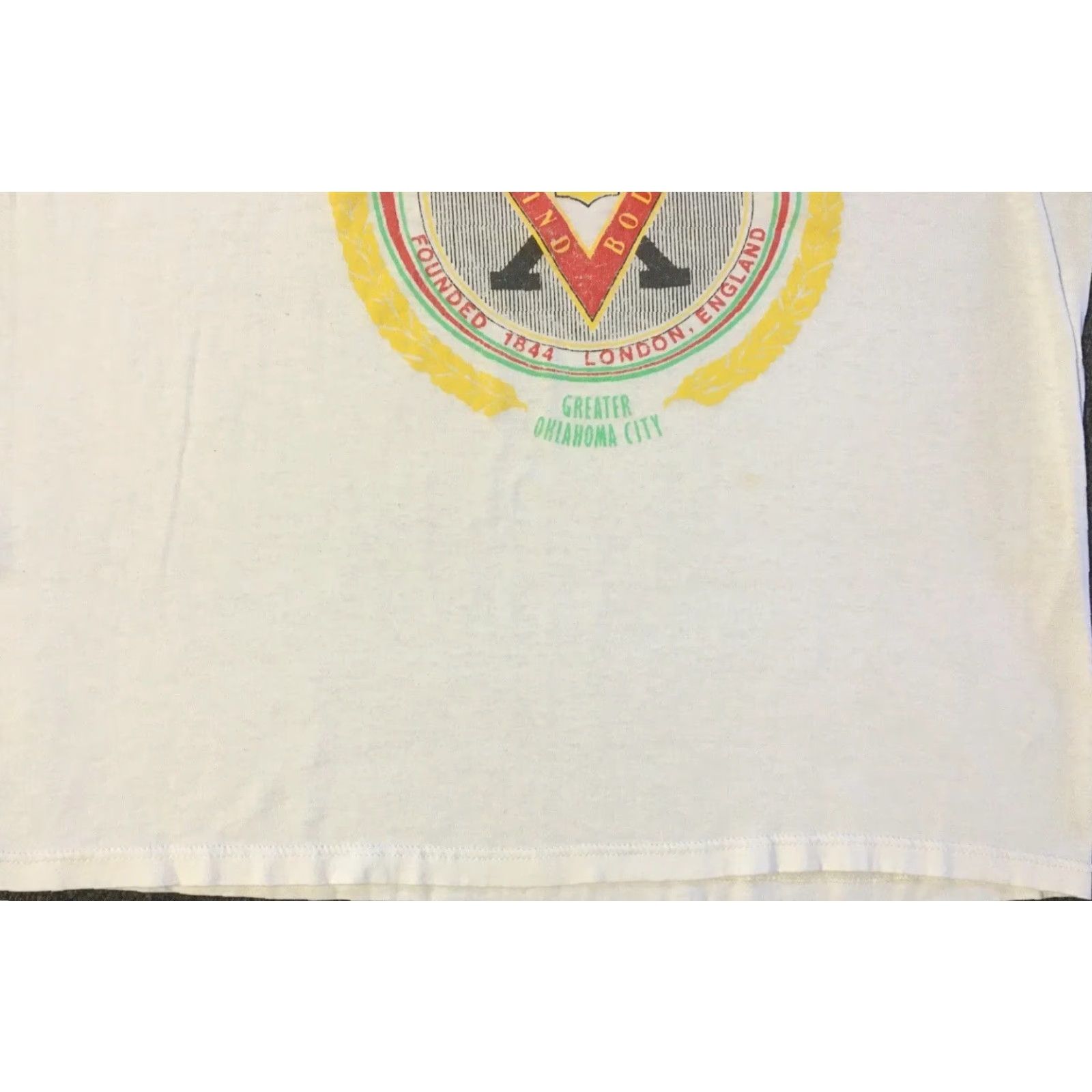 Vintage Vtg Oklahoma YMCA Distressed Faded Spellout Shirt M USA Track & PE School Gym Grunge 80s 90s Size US M / EU 48-50 / 2 - 4 Thumbnail