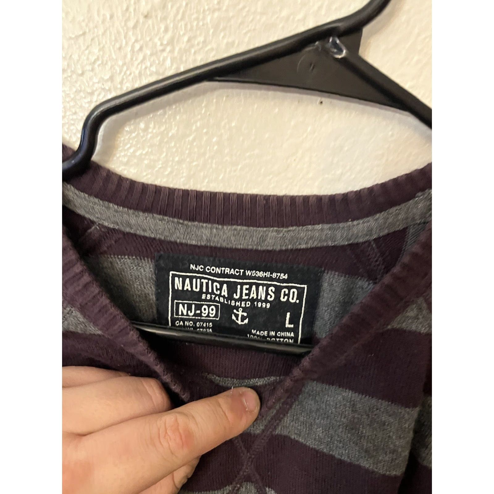Nautica Nautica Jeans Co. Men's Striped Maroon gray Long Sleeve Pullover Sweater Size L Size US L / EU 52-54 / 3 - 3 Thumbnail