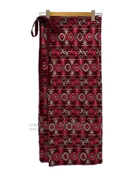 Comme des Garcons Comme Des Garcons size M Pink embroidered flower wrap skir Size 23" - 1 Thumbnail