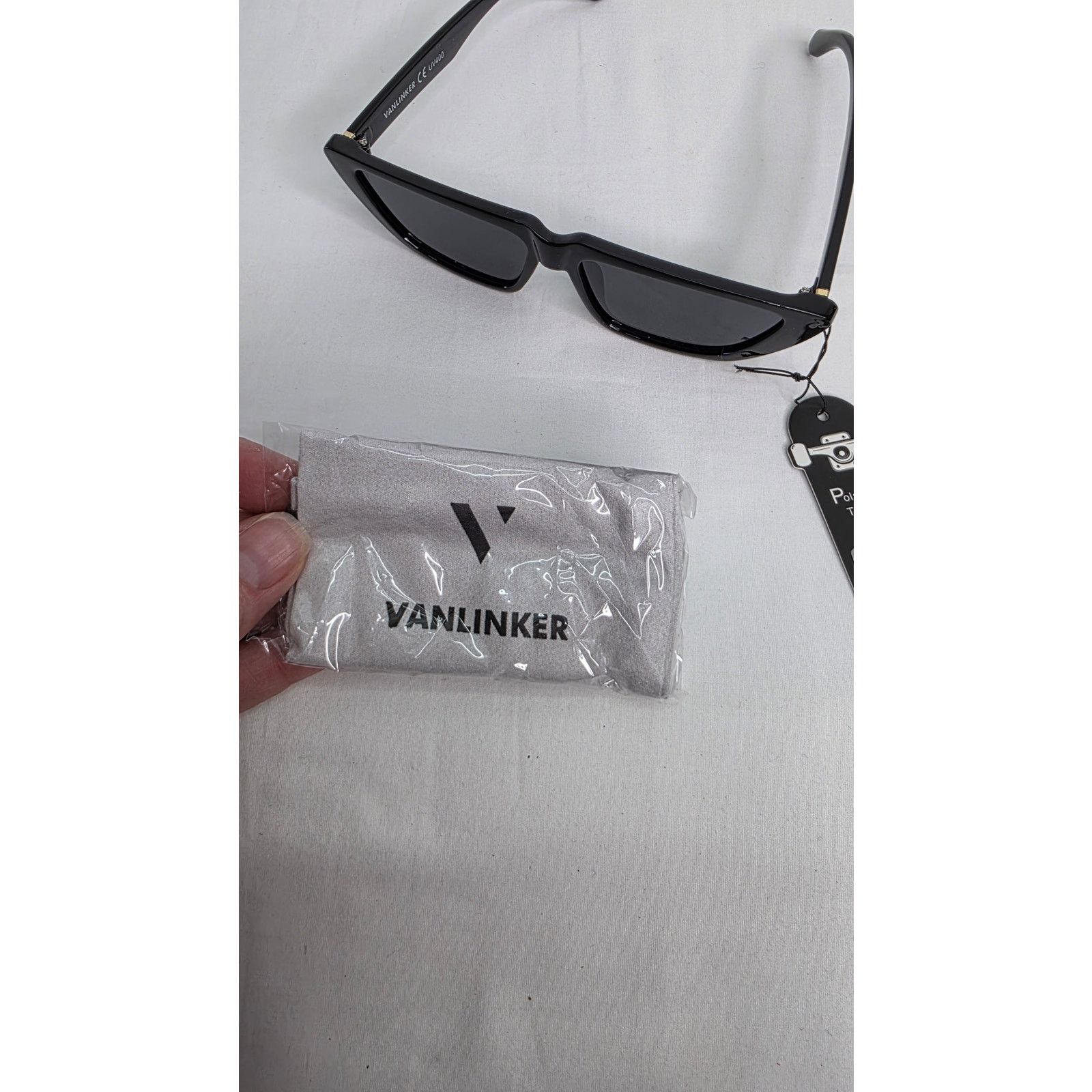 Other VANLINKER Trendy Polarized Black Cat Eye Sunglasses Size ONE SIZE - 11 Thumbnail