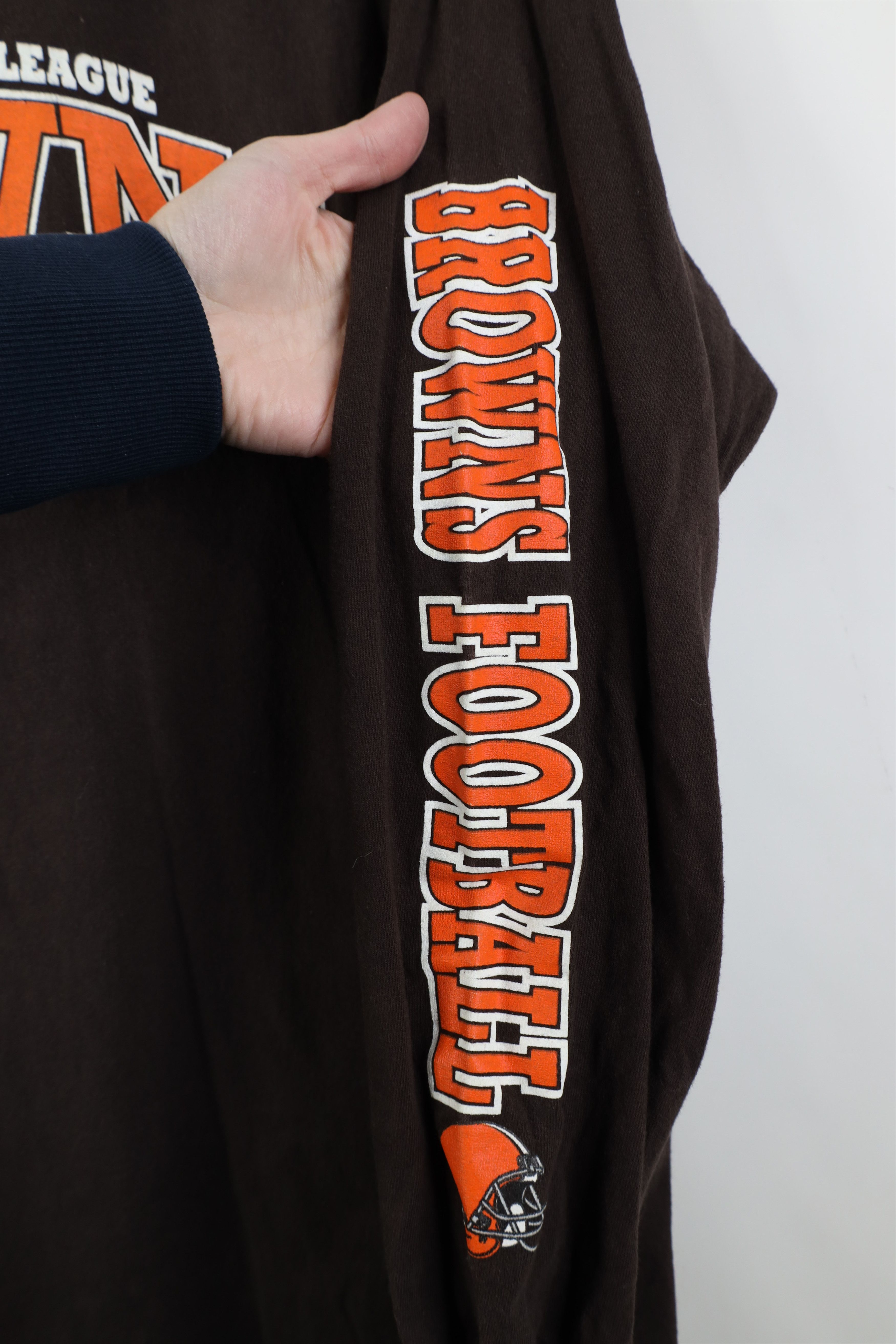 Vintage Vintage Y2K NFL Browns Football Long Sleeve T-Shirt Size US L / EU 52-54 / 3 - 6 Thumbnail