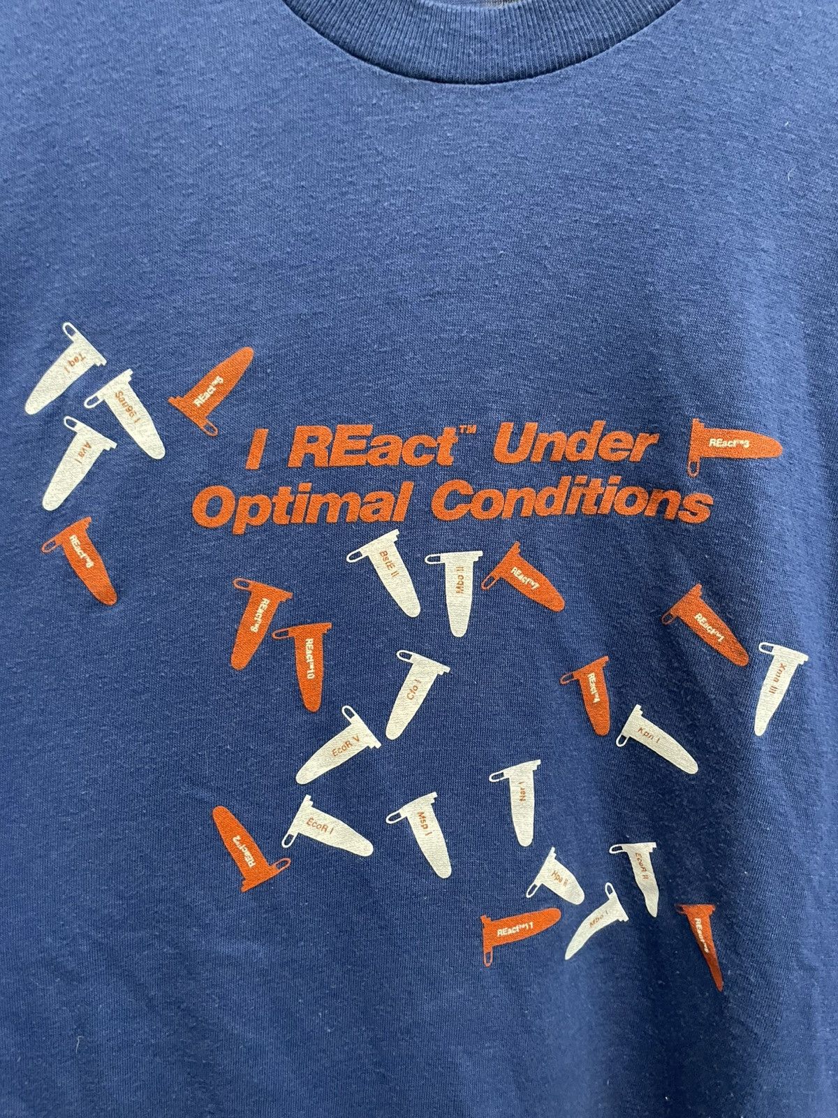 Vintage Vintage 80s 90s I React Under Graphic Tee Unsoundrags Hanes Size US L / EU 52-54 / 3 - 4 Thumbnail