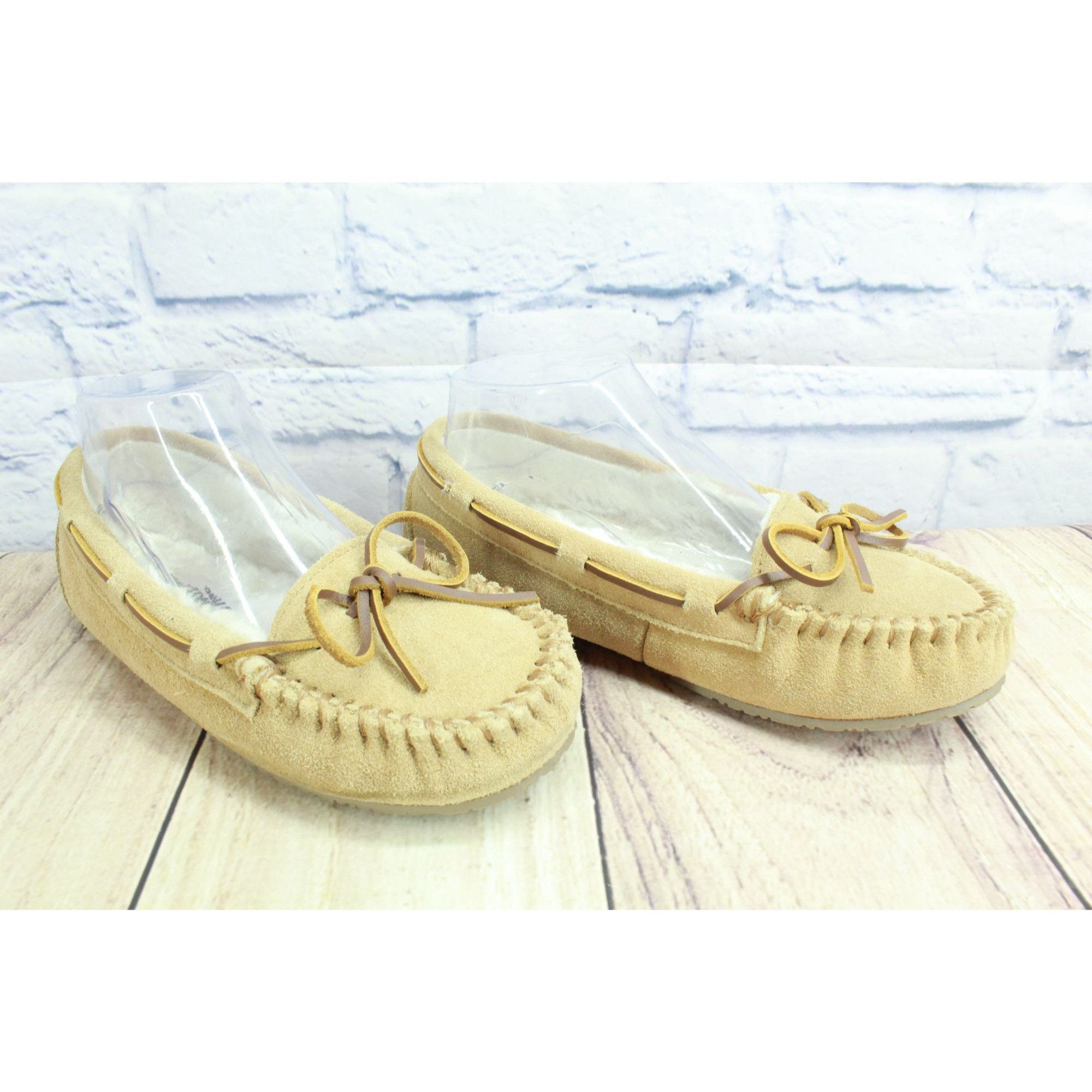 Minnetonka Minnetonka Cally Suede Shearling Lined Moccasin Slippers Size US 6 / IT 36 - 3 Thumbnail