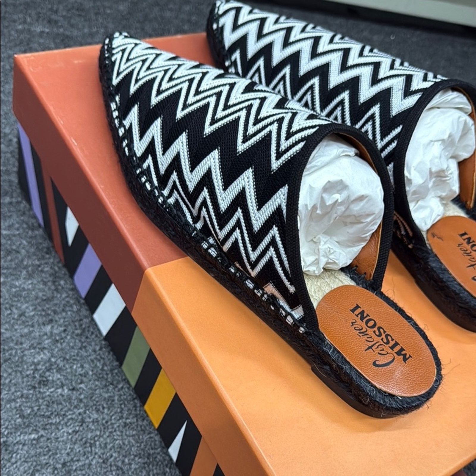 Missoni NWT Missoni Black White Zigzag espadrilles loafers 37 US 7 Size US 7 / IT 37 - 4 Thumbnail