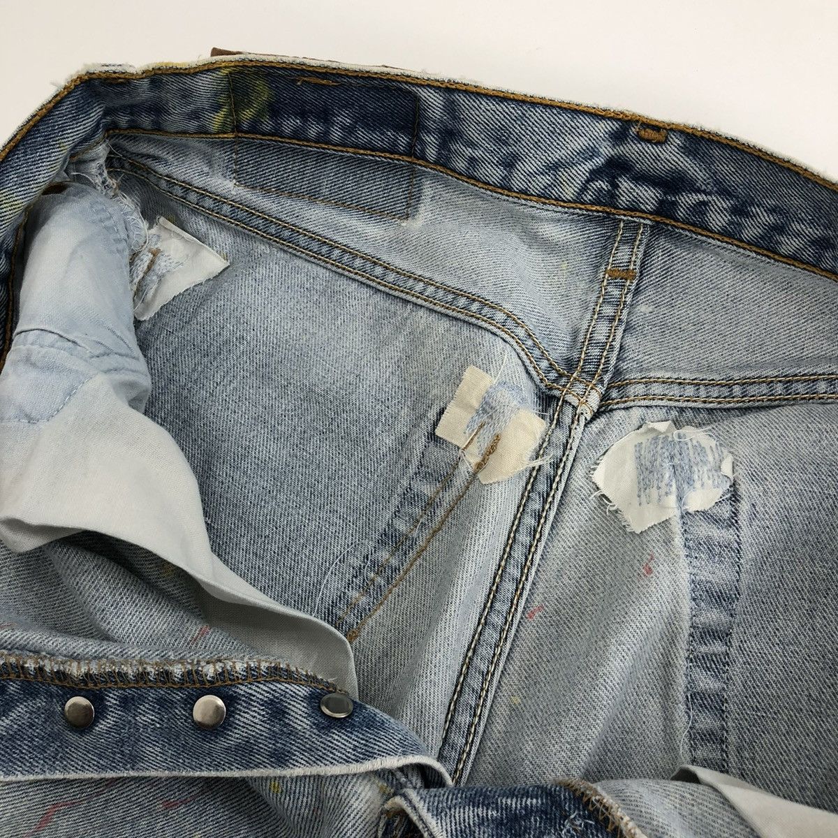 Levi's × Levi's Vintage Clothing Vintage 90s Levis 501XX Paint Splattered Jeans Size US 31 - 14 Thumbnail