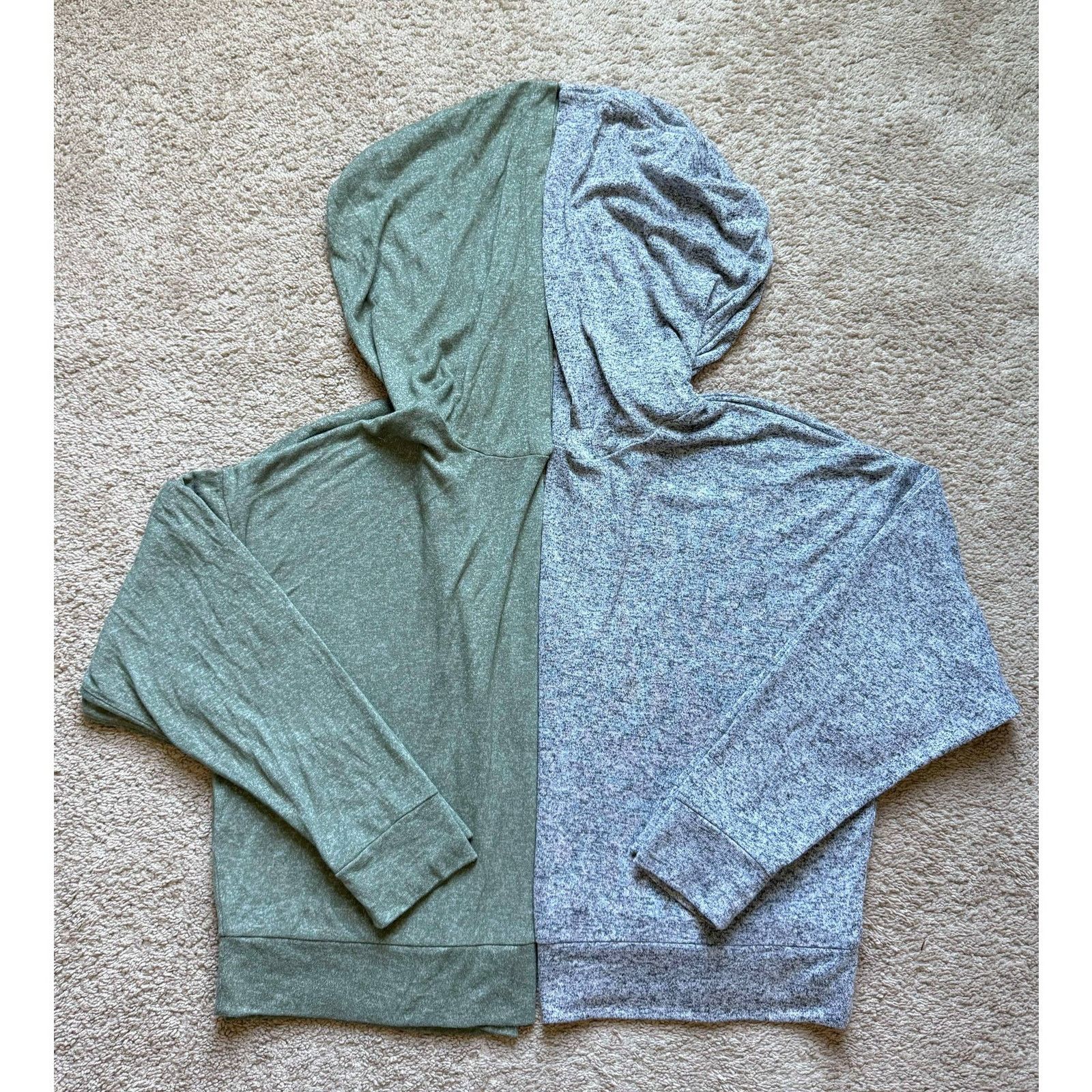 Old Navy Old Navy Oversized Plush-Knit Hoodie Set Green/Gray L Size L / US 10 / IT 46 - 4 Thumbnail