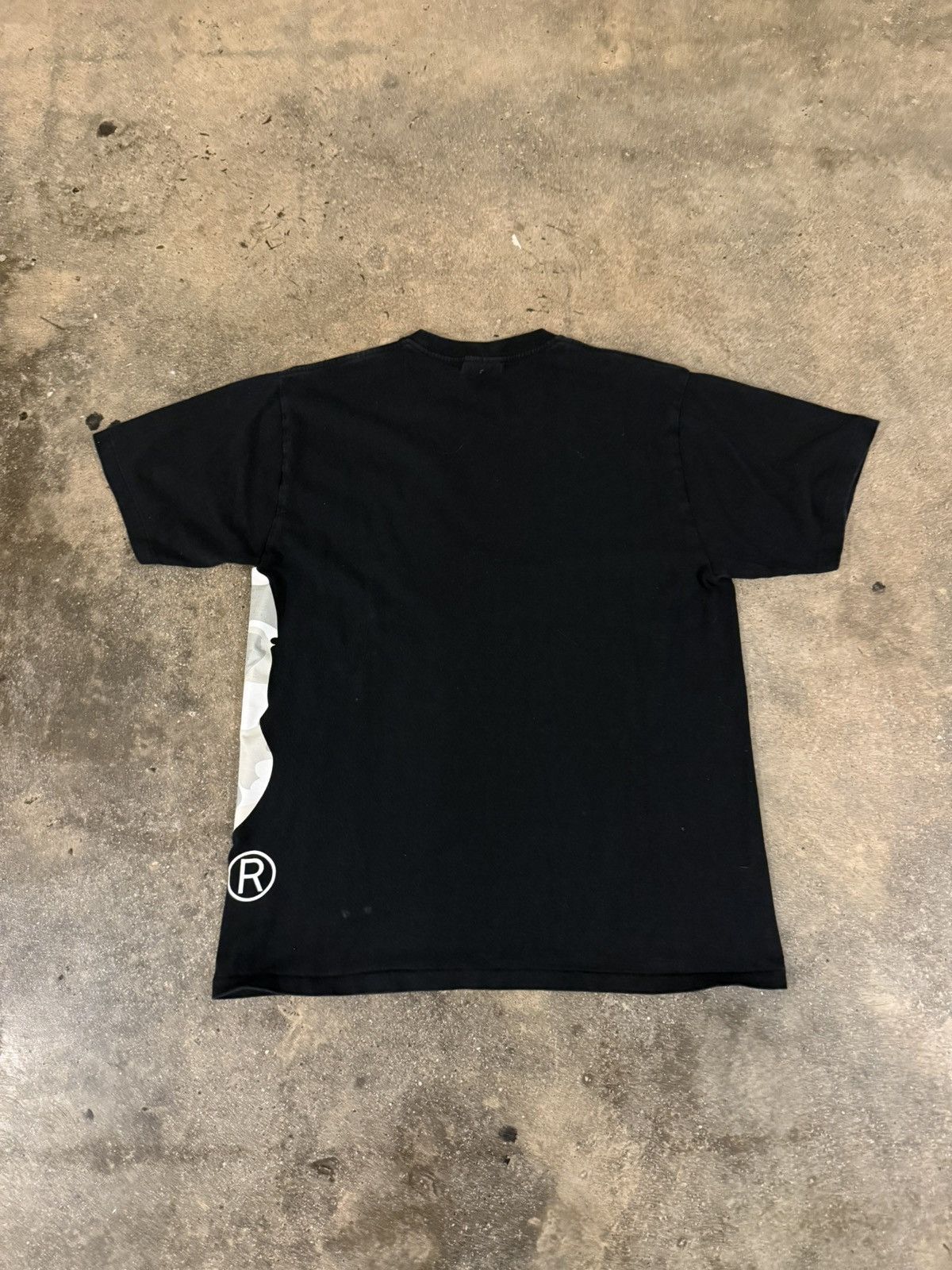 Bape Vintage bape shirt glow in the dark Size US L / EU 52-54 / 3 - 2 Thumbnail