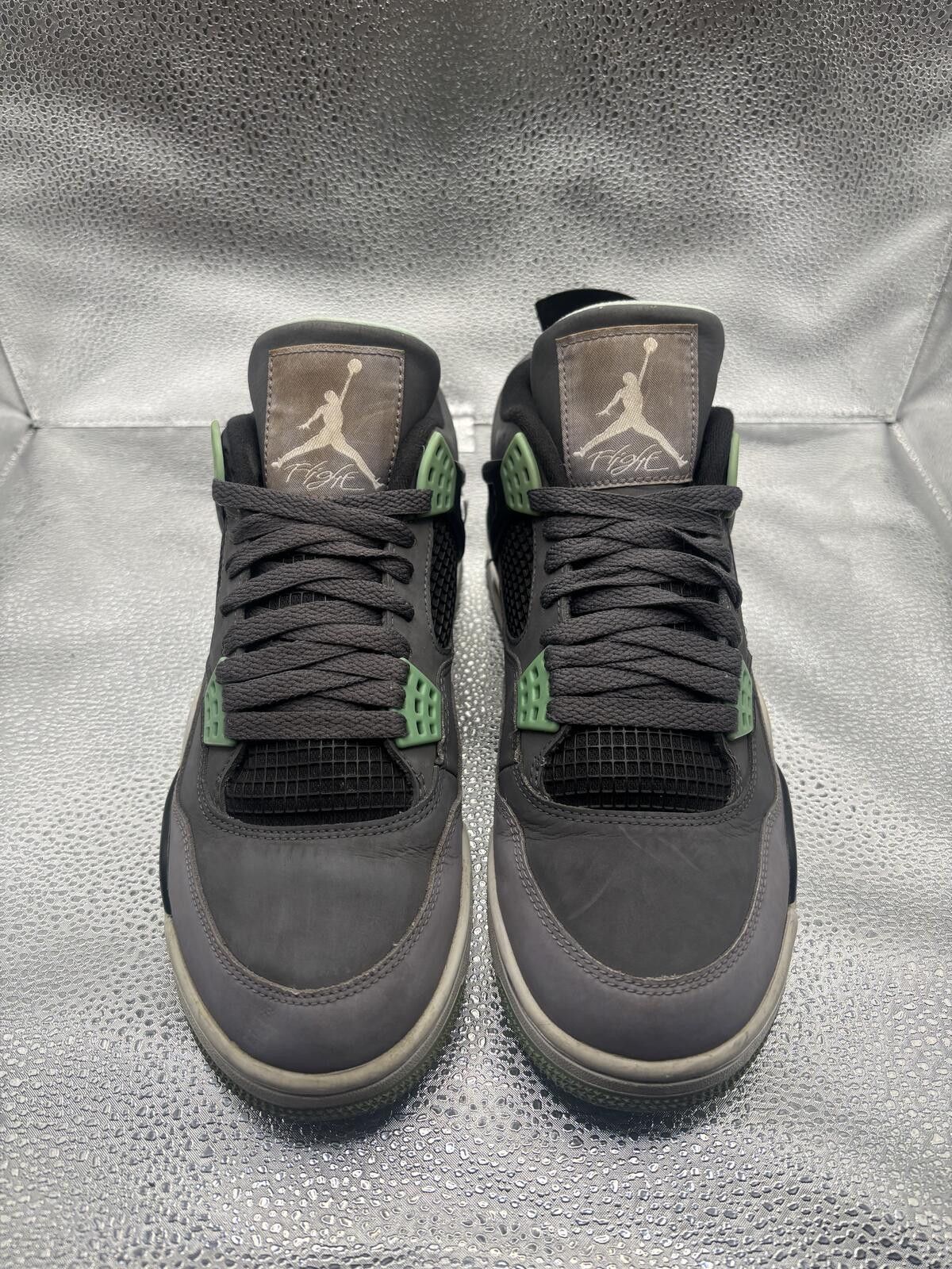 Jordan Brand Air Jordan 4 green glow Size US 8.5 / EU 41-42 - 2 Thumbnail