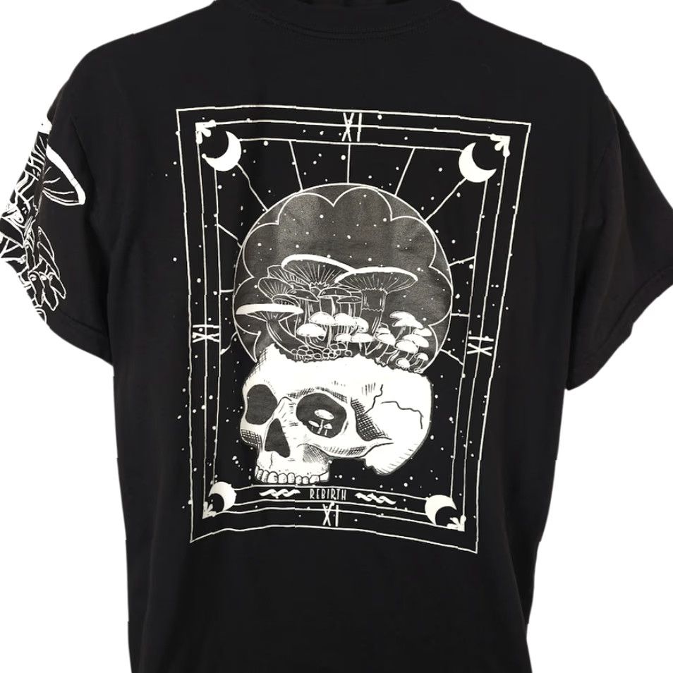Vintage Rebirth Tarot Card T Shirt Mens Size Large Black Skull Mushrooms Size US L / EU 52-54 / 3 - 4 Thumbnail