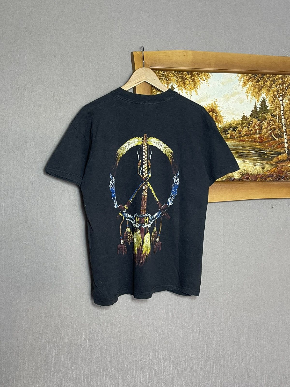 Vintage Vintage Faded Native American Wolf Tribal AOP T-shirt Size US L / EU 52-54 / 3 - 6 Thumbnail
