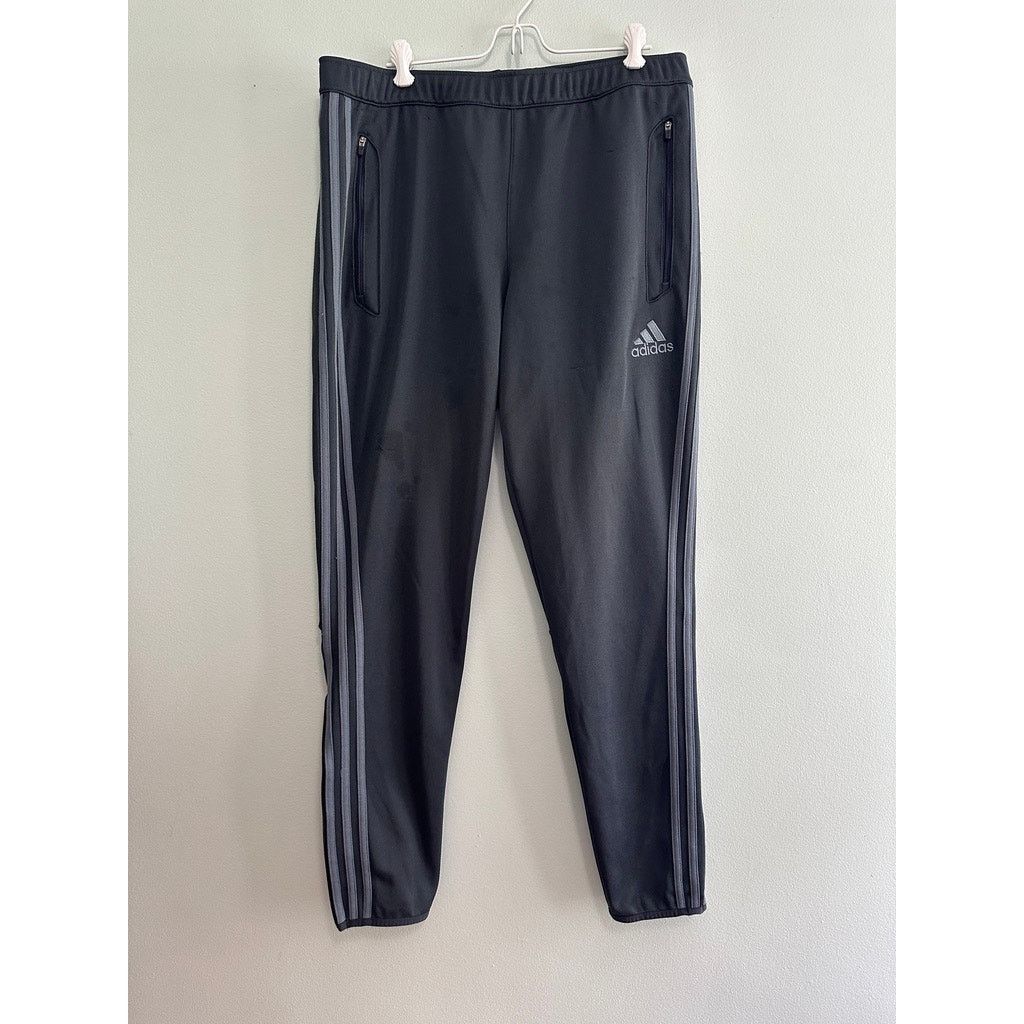 Adidas Adidas black classic three stripe windbreaker pants size L Size US 36 / EU 52 - 2 Thumbnail