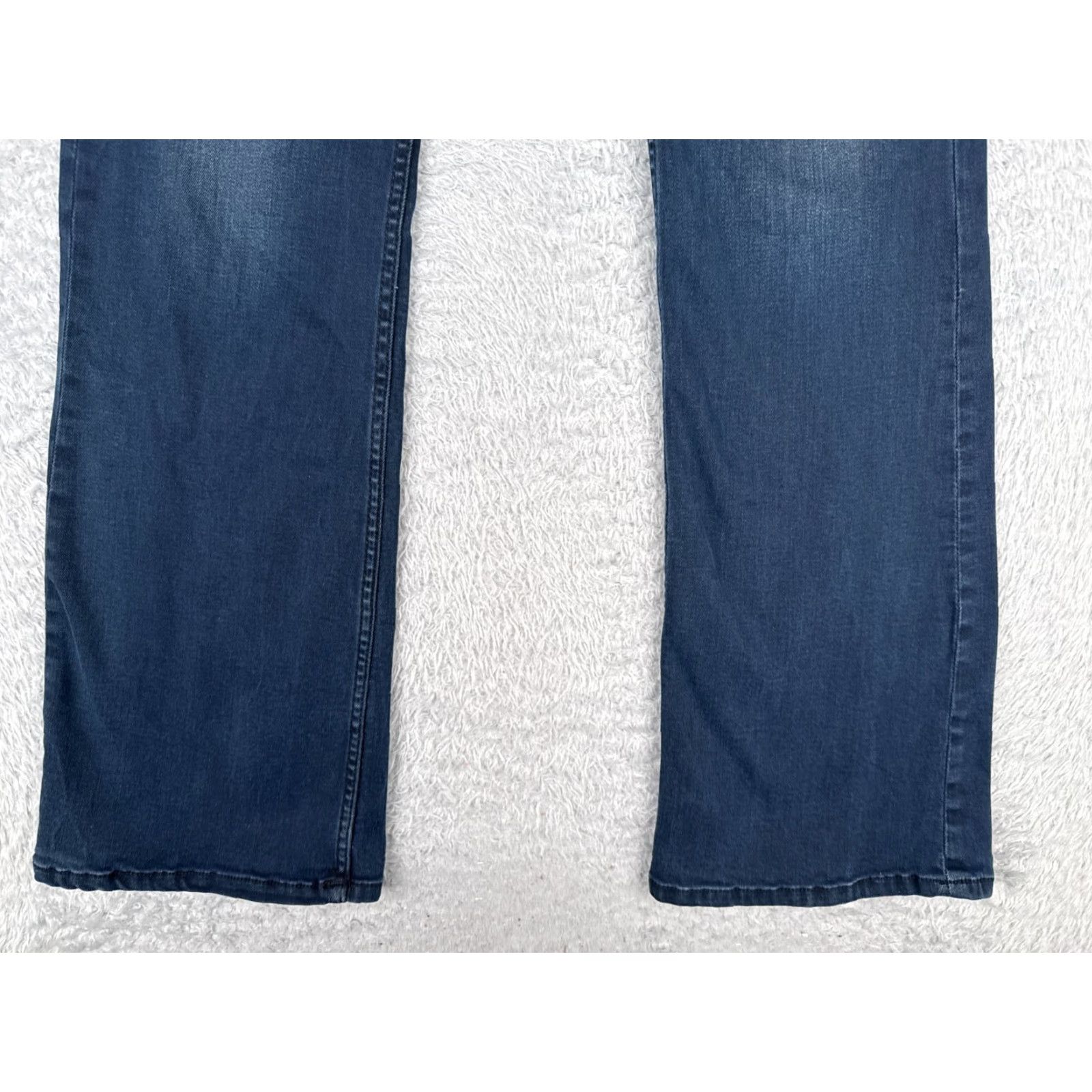 Tommy Hilfiger Tommy Hilfiger Jeans Womens 8 Curvy Bootcut Blue Dark Wash Low Rise Cotton 30x32 Size 30" / US 8 / IT 44 - 2 Thumbnail