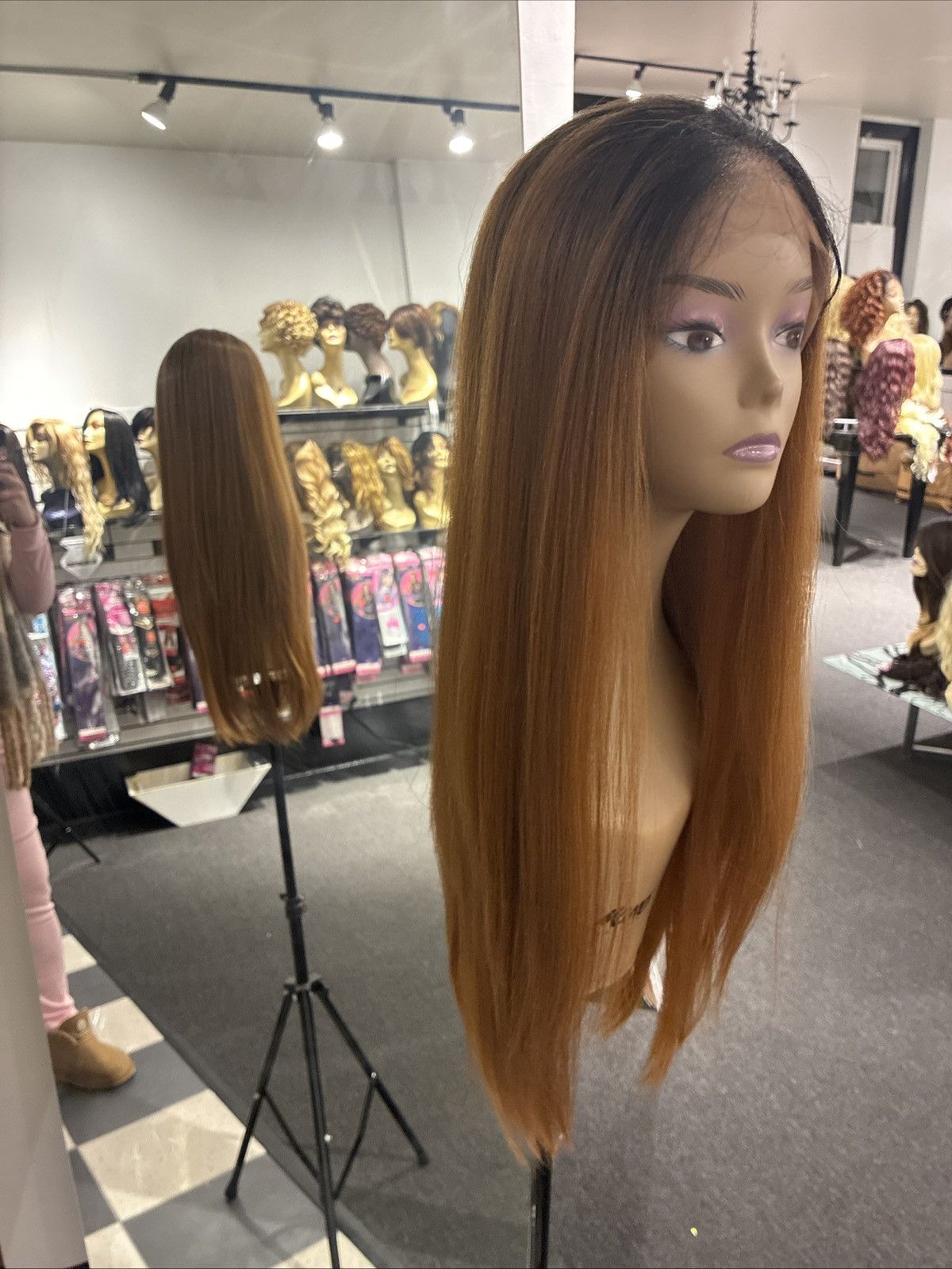 Other Lace front wig Size ONE SIZE - 3 Thumbnail