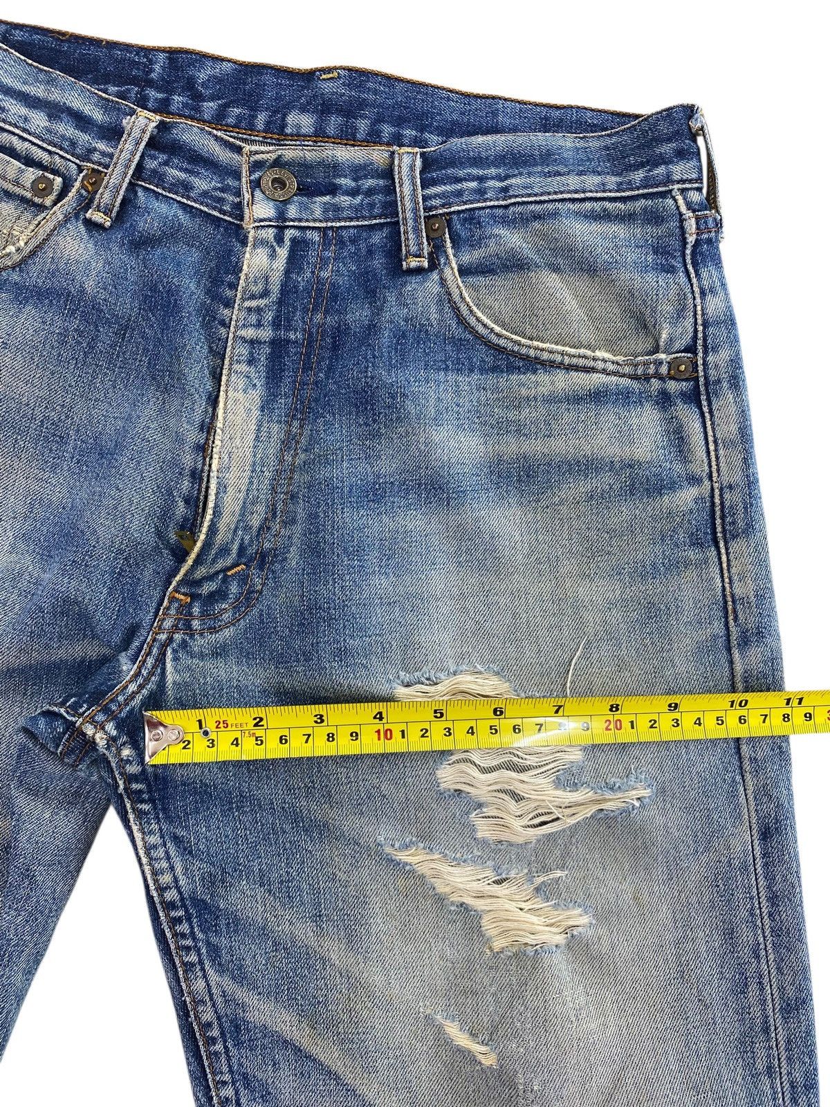 Levi's Levi’s Distressed Faded Wash Style Loose Jeans Size US 30 / EU 46 - 8 Thumbnail