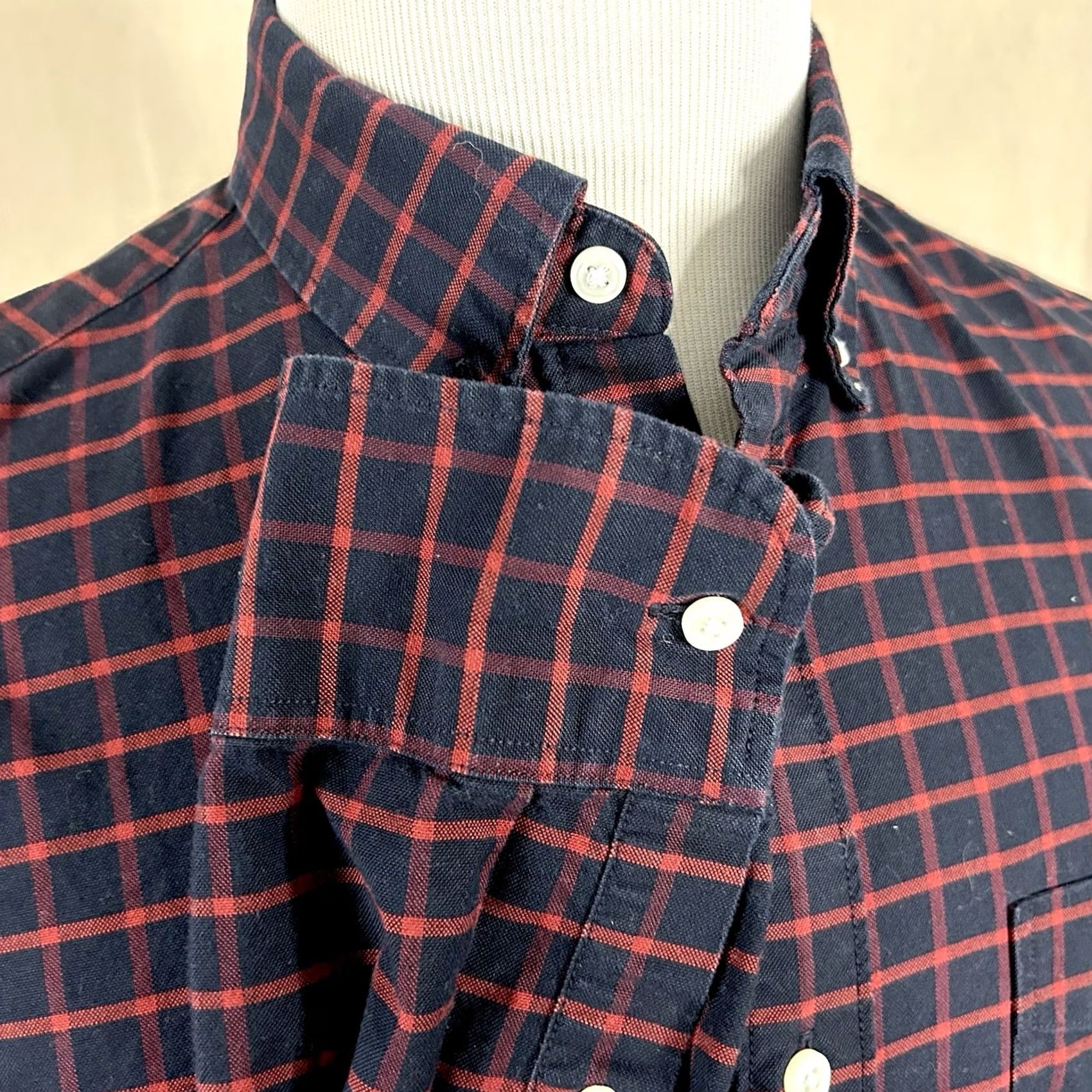 J.Crew J.CREW Shirt Slim Medium American Pima Cotton Oxford Plaid Casual Multicolor Red Black Button-Up Mens Size US M / EU 48-50 / 2 - 4 Thumbnail