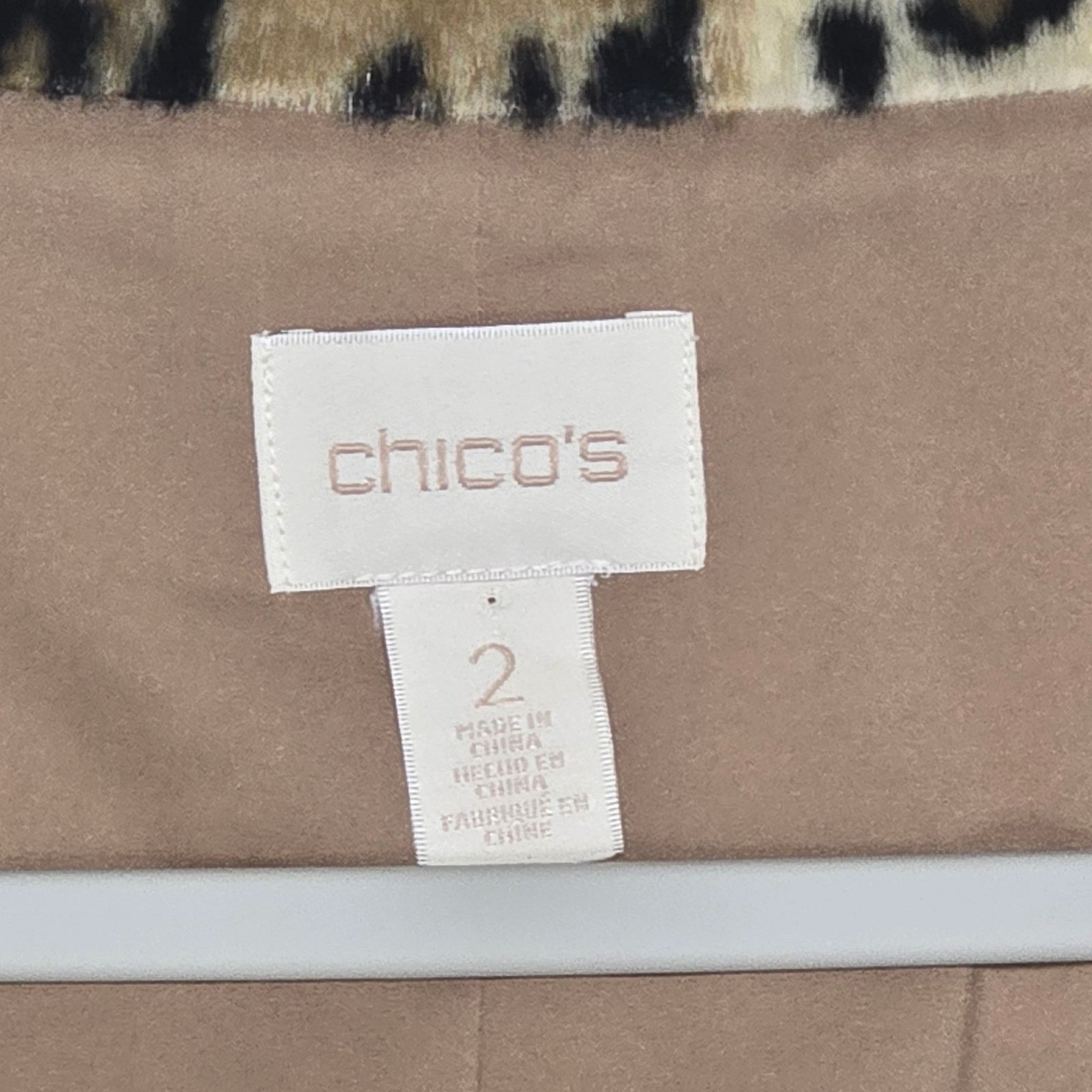 Chicos Chico's Women's Swing Jacket With Faux Fur Collar. Size 2. Size L / US 10 / IT 46 - 6 Thumbnail