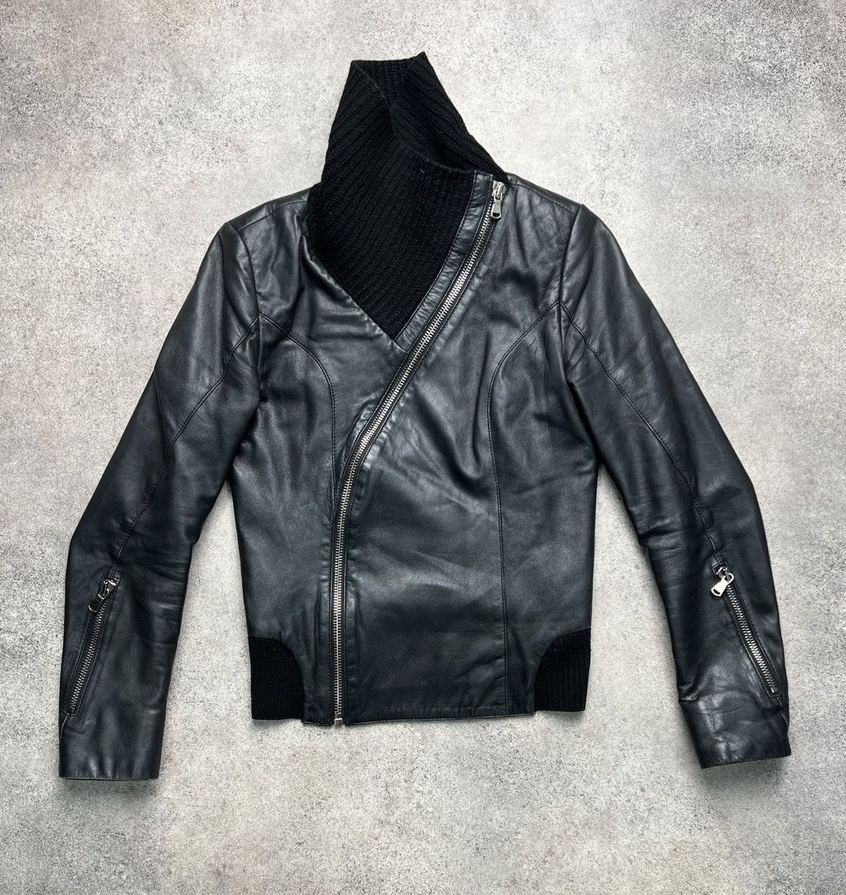 Vintage Vintage gorgeous asymmetrical leather jacket Size XS / US 0-2 / IT 36-38 - 1 Thumbnail