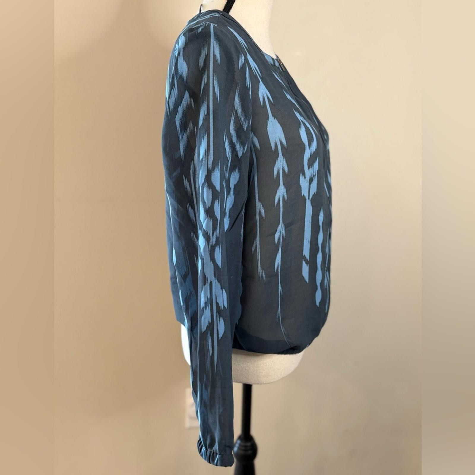 Other ruff hewn GREY zippered jacket navy & light blue floral XS Size XS / US 0-2 / IT 36-38 - 2 Thumbnail
