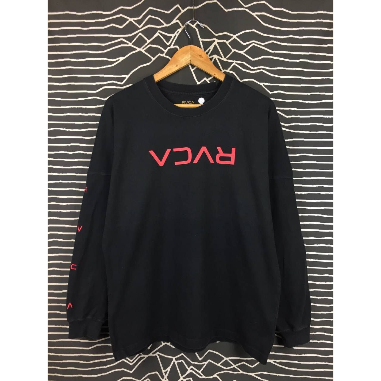 RVCA × Vintage RVCA Spell Out Logo Long Sleeve Surf Skate Tee Size US M / EU 48-50 / 2 - 1 Thumbnail