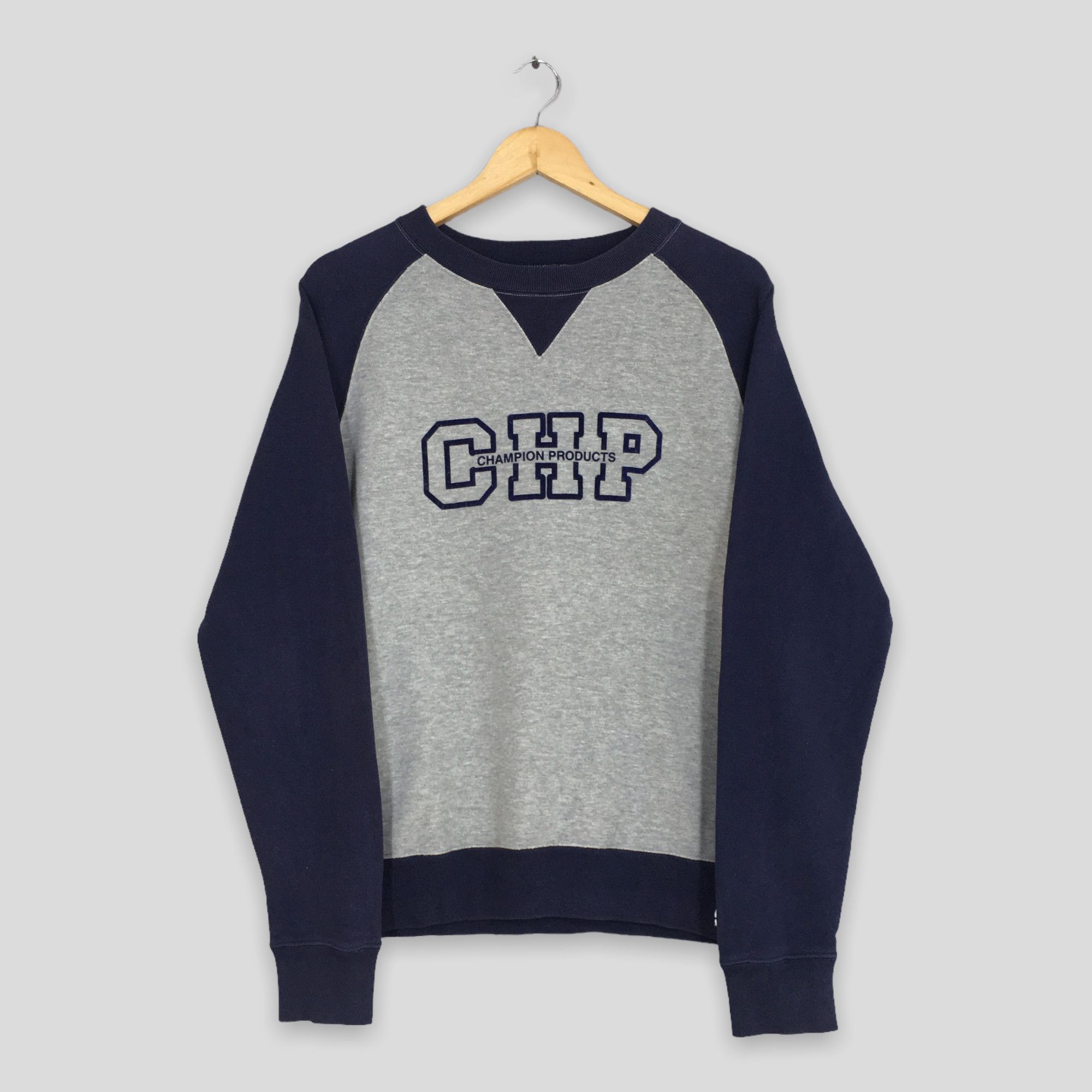 Champion Vintage Champion Products Raglan Sweatshirt Large Size US L / EU 52-54 / 3 - 1 Thumbnail
