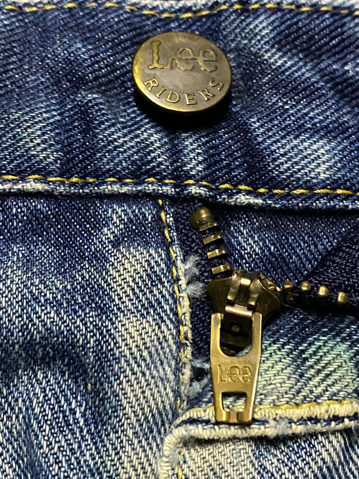 Lee × Vivienne Westwood Japan Vintage Lee Riders Mud Wash Distressed Loose Jeans Size US 33 - 7 Thumbnail