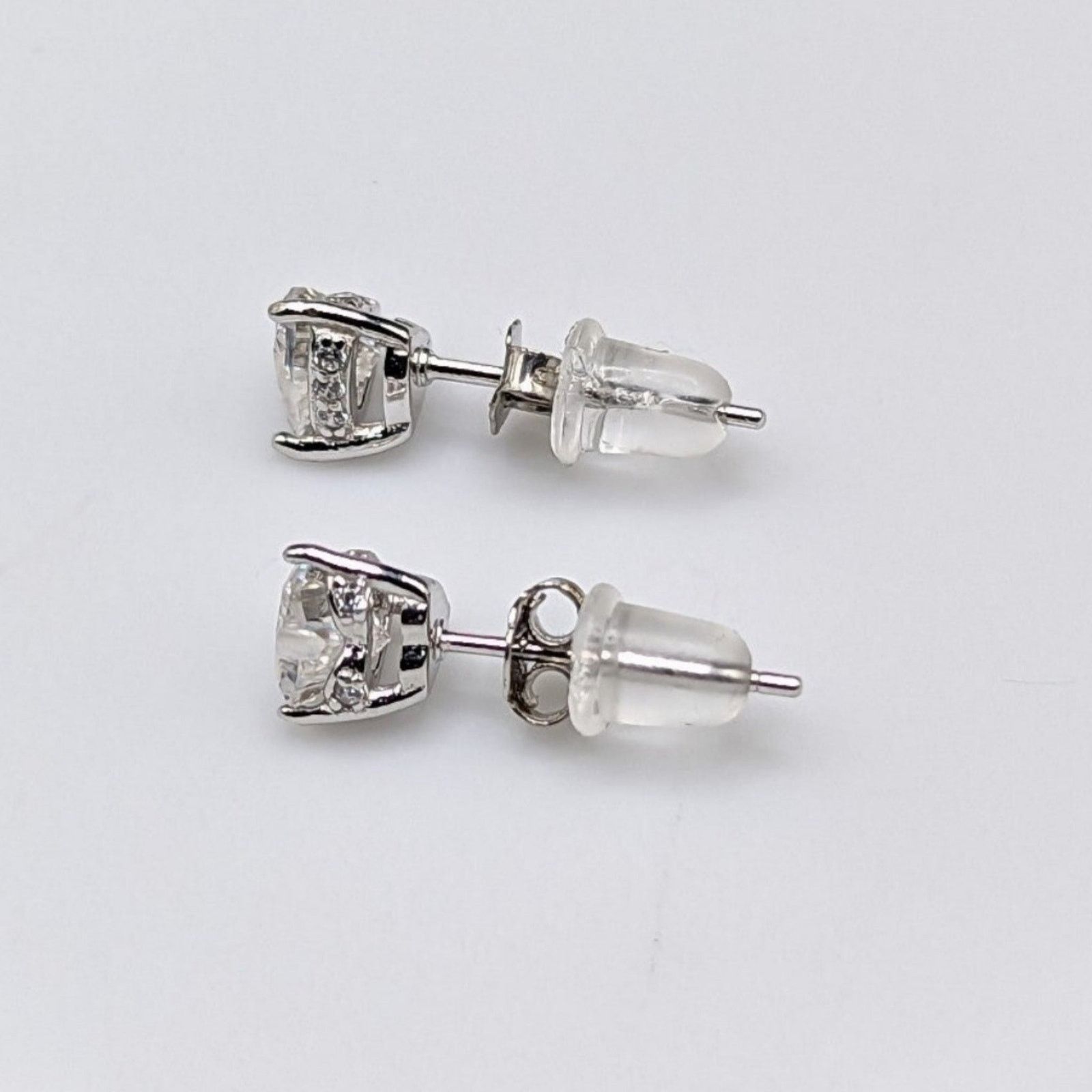 Other Heart Stud Earrings 1 Cttw Moissanite 925 Silver NWT Size ONE SIZE - 4 Thumbnail