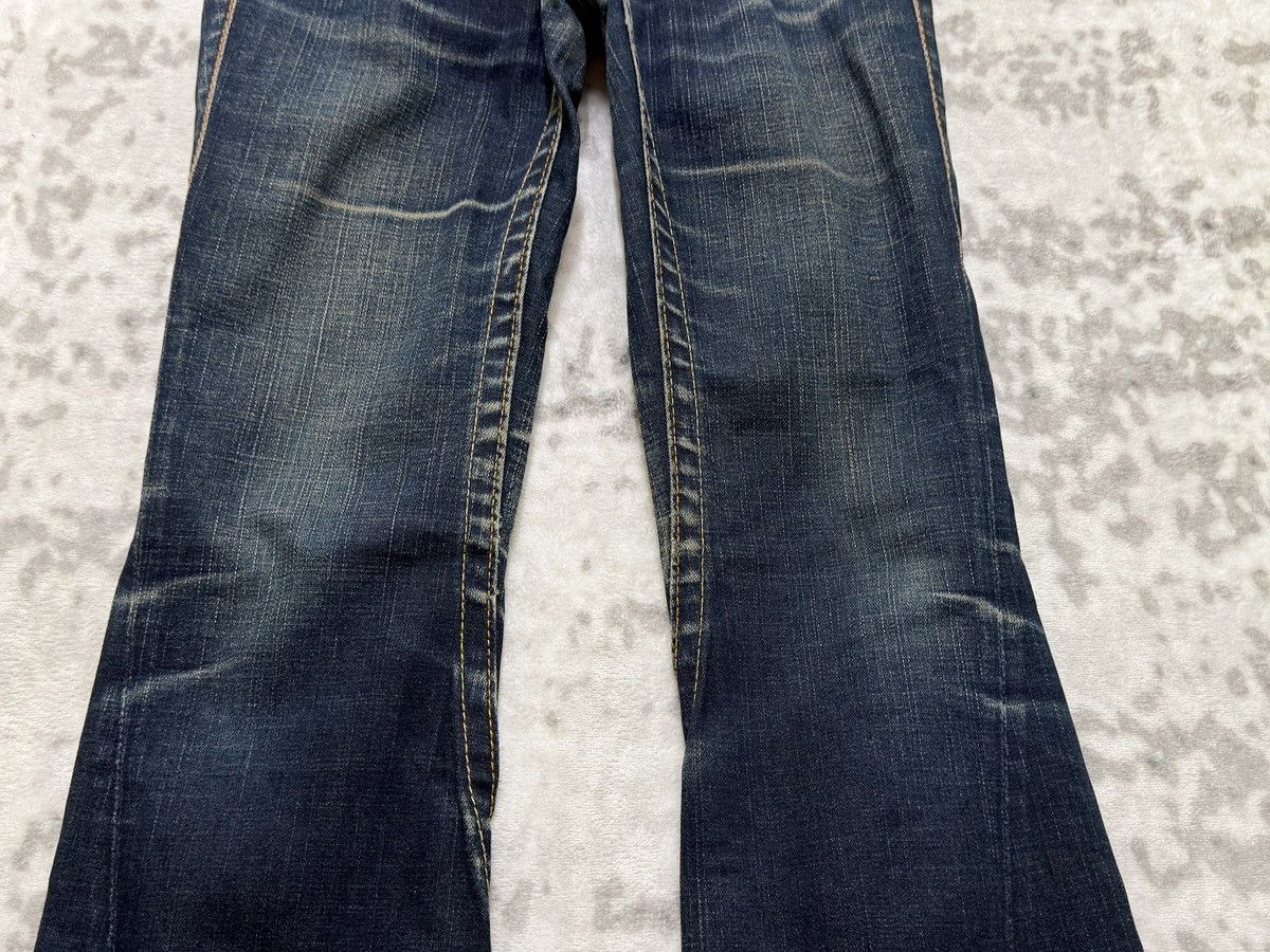 True Religion True Religion Joey Flare Jeans Y2K Low Rise Women Denim Size US 28 / EU 44 - 6 Thumbnail