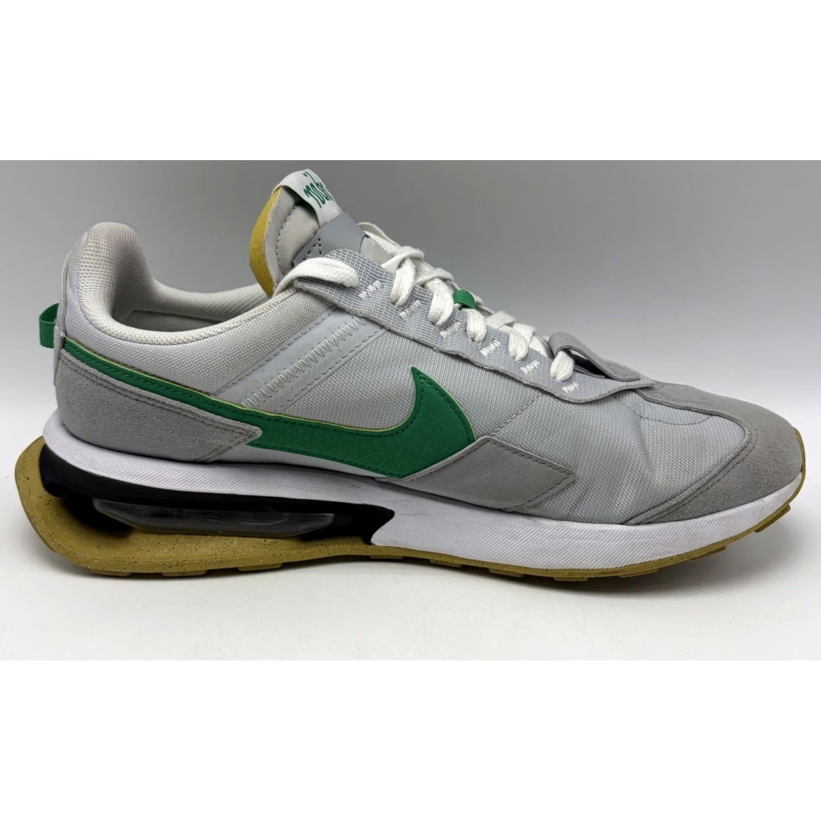 Nike Nike Air Max Pre-Day Sneakers Mens 10 White Solid 2021 2022 Casual Walking DQ4068-002 Size US 10 / EU 43 - 2 Thumbnail