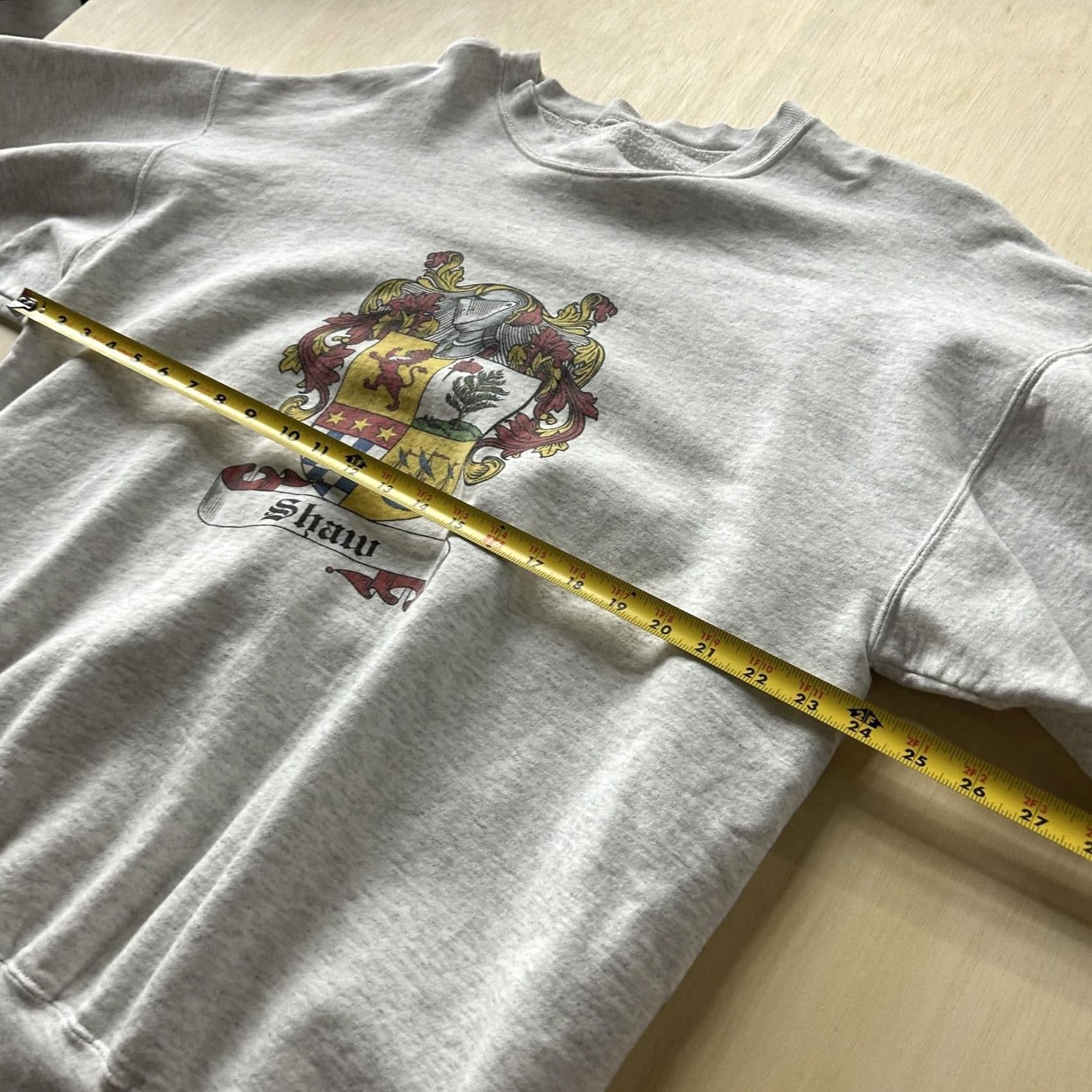 Vintage Shaw Sweatshirt Mens XL Gray Graphic Print Fleece Pullover Crewneck Coat Of Arms Holiday Gift Size US XL / EU 56 / 4 - 4 Thumbnail