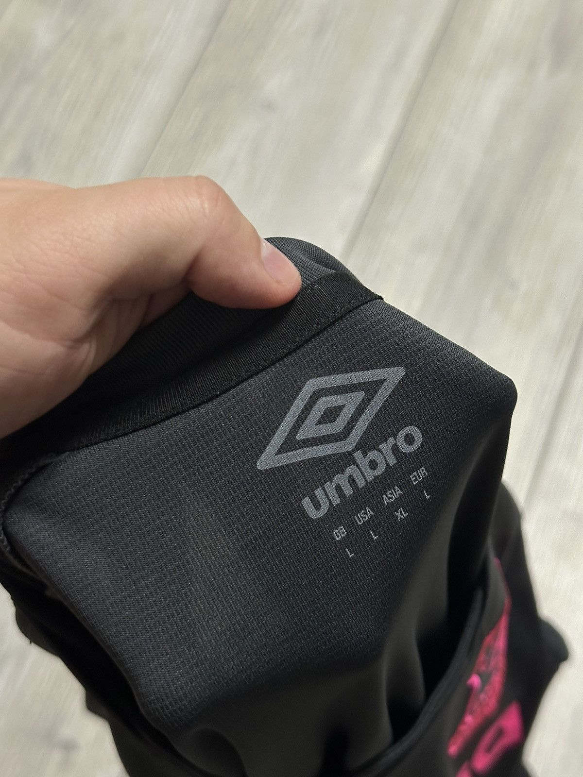 Umbro Umbro Everton FC Men's International Soccer 18/19 Jerseys Size US L / EU 52-54 / 3 - 4 Thumbnail