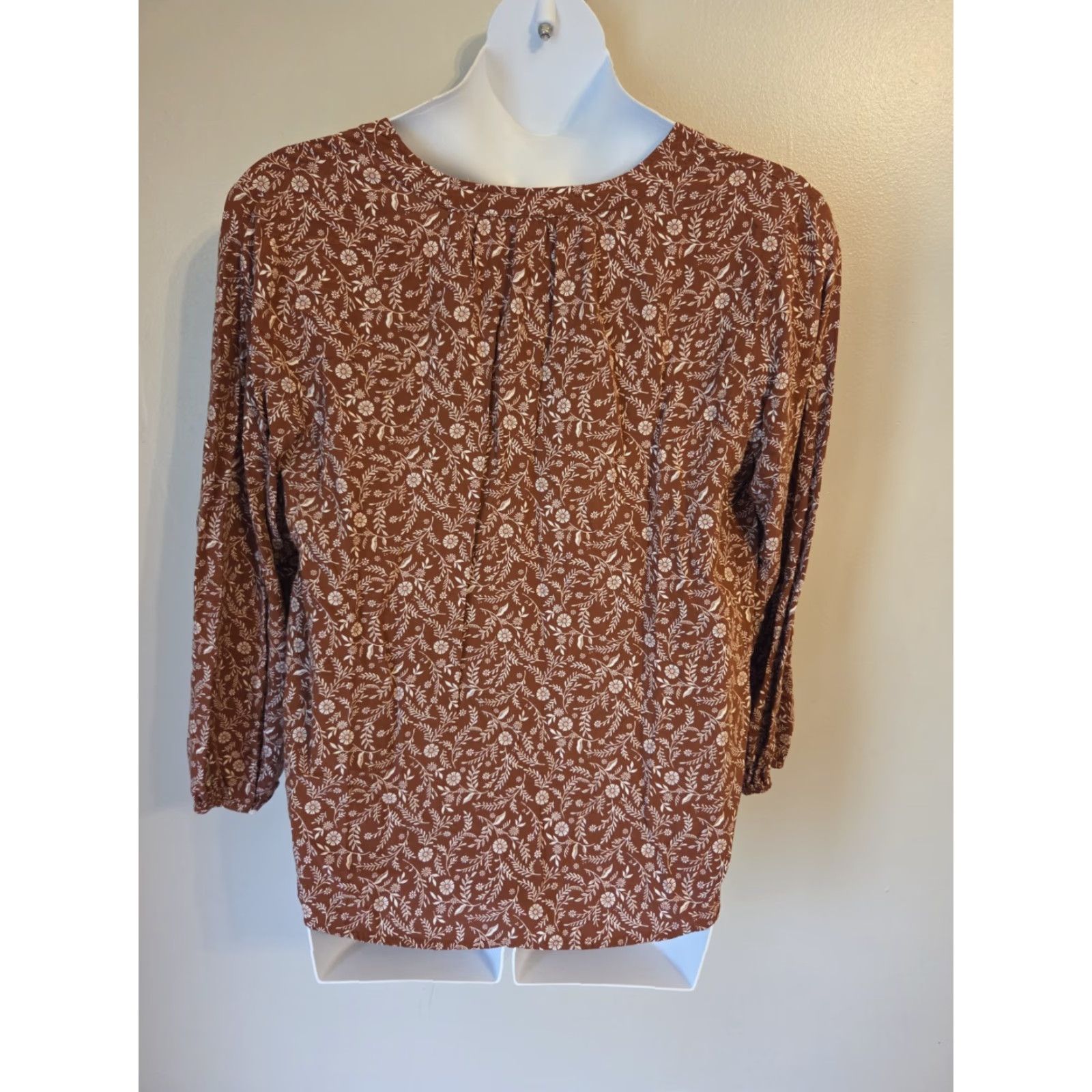 Old Navy Old Navy Blouse Shirt XL Terracotta Floral Print Bohemian Orange Rayon Long Sleeve Split Neck Womens Shirt Size XL / US 12-14 / IT 48-50 - 5 Thumbnail
