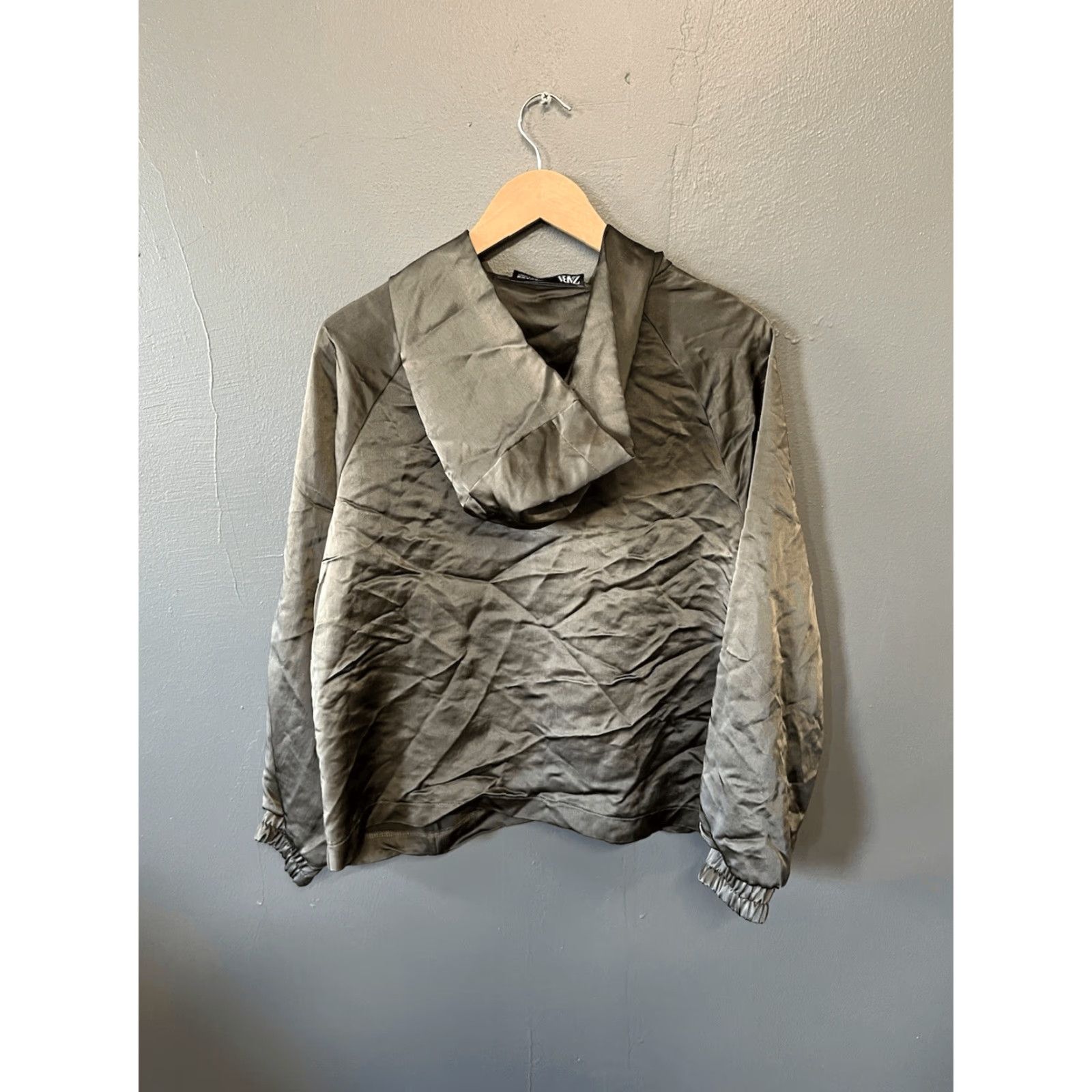 Zara Zara Womens Green Full Zip Hooded Lightweight Jacket M Medium Size M / US 6-8 / IT 42-44 - 2 Thumbnail