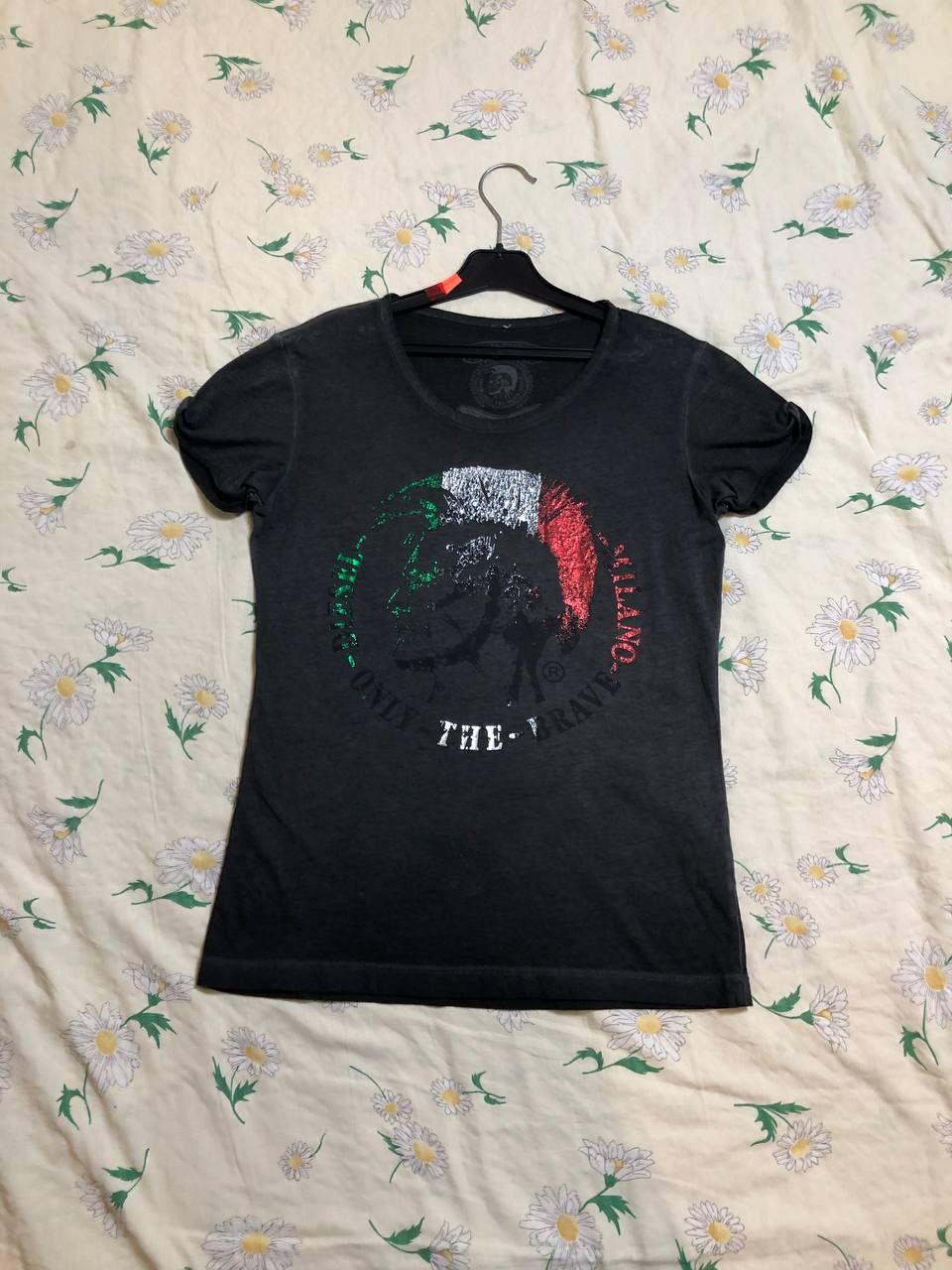 Diesel VINTAGE Y2K DIESEL BIG LOGO AVANTGARDE TEE ARCHIVE STYLE Size XS / US 0-2 / IT 36-38 - 1 Thumbnail
