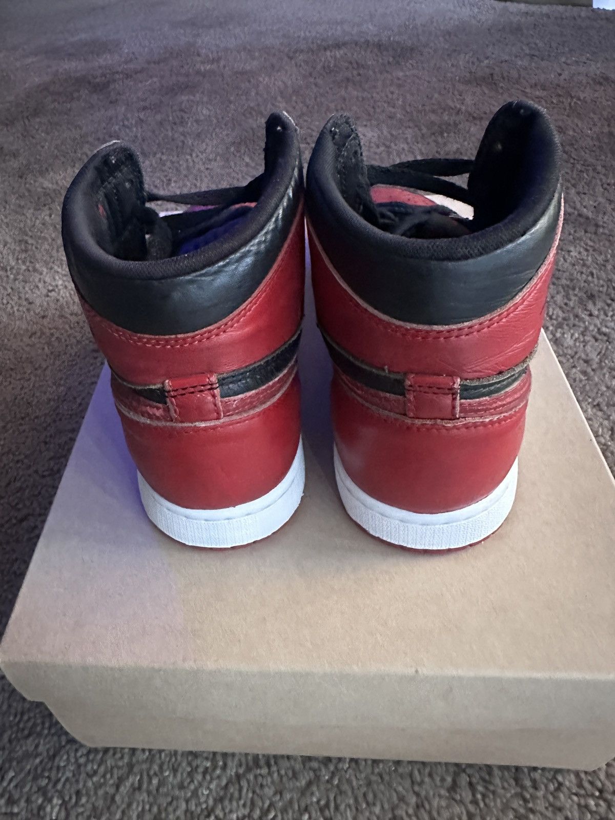 Jordan Brand 1994 Jordan 1 “Bred” Size US 8 / EU 41 - 4 Thumbnail