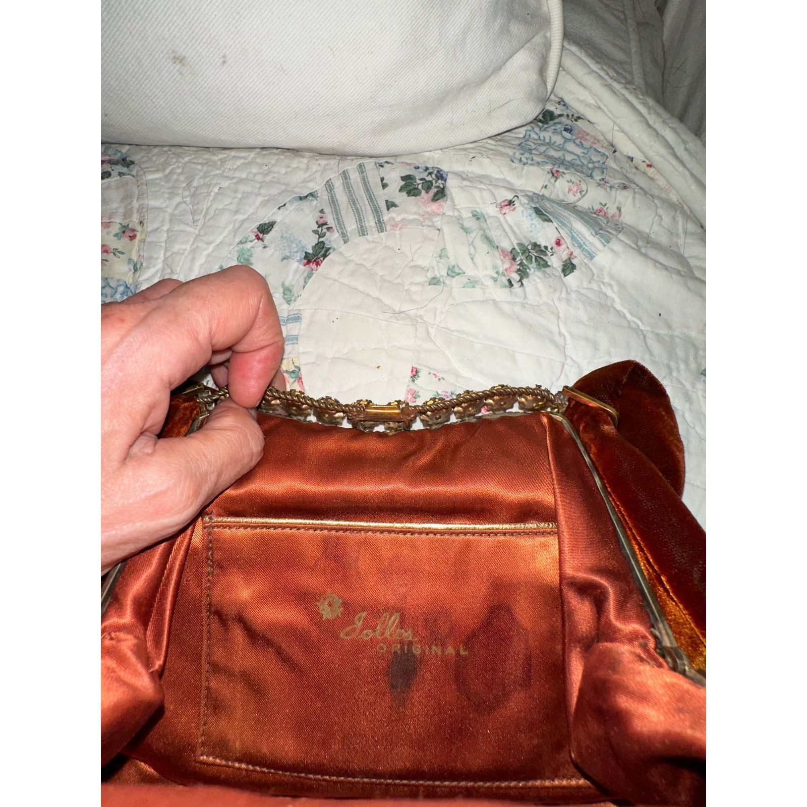 Vintage VINTAGE JOLLES ORIGINAL BURGUNDY VELVET JEWELED FRAME BAG Size ONE SIZE - 8 Thumbnail
