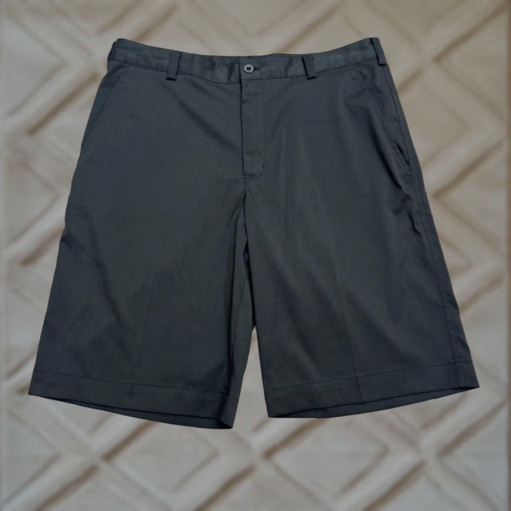 Nike Nike Dri-Fit Golf Chino Shorts Men 32 Black Flat Front Stretch Activewear Preppy Size US 32 / EU 48 - 1 Thumbnail